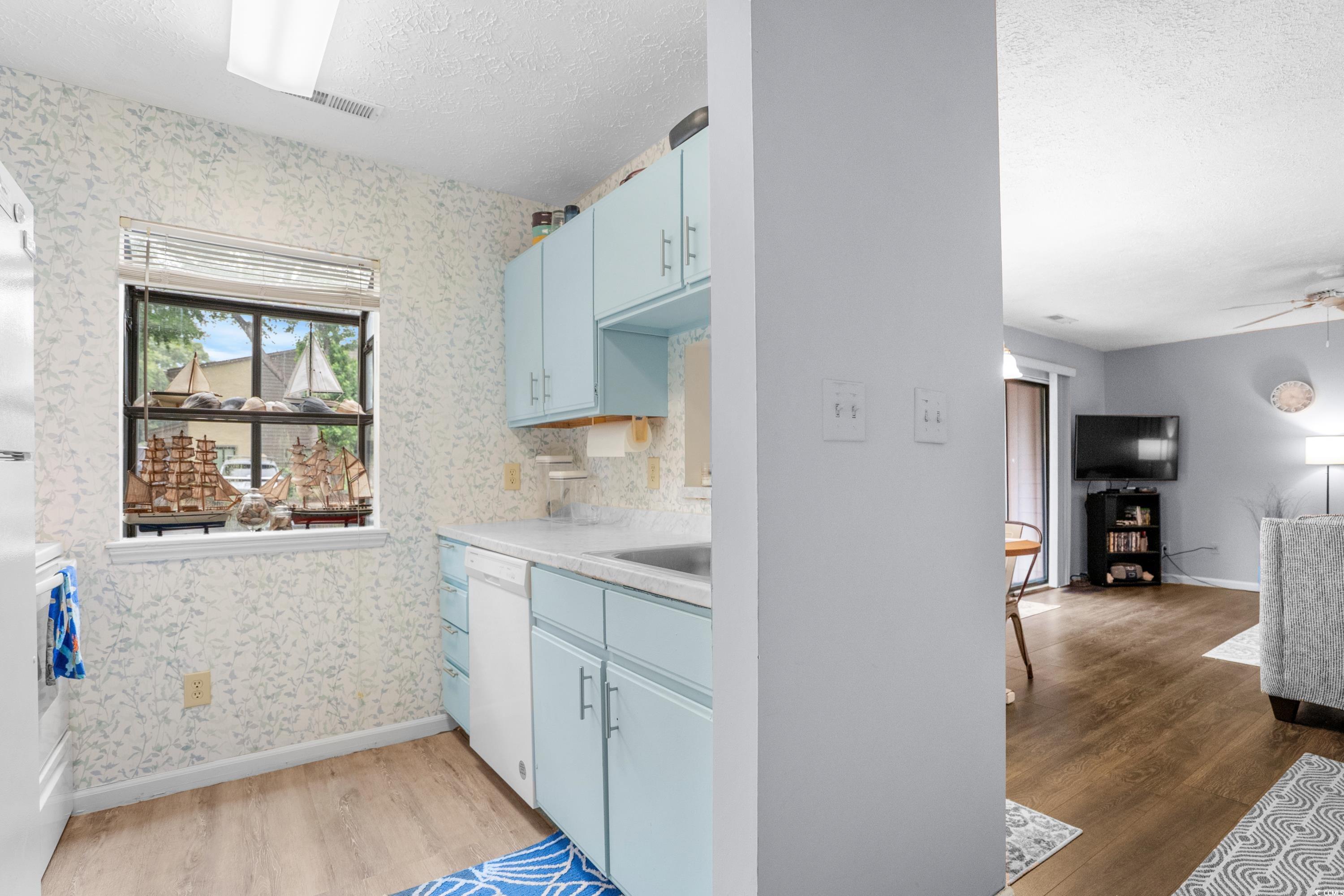 614 15th Ave. S Property Photo 14