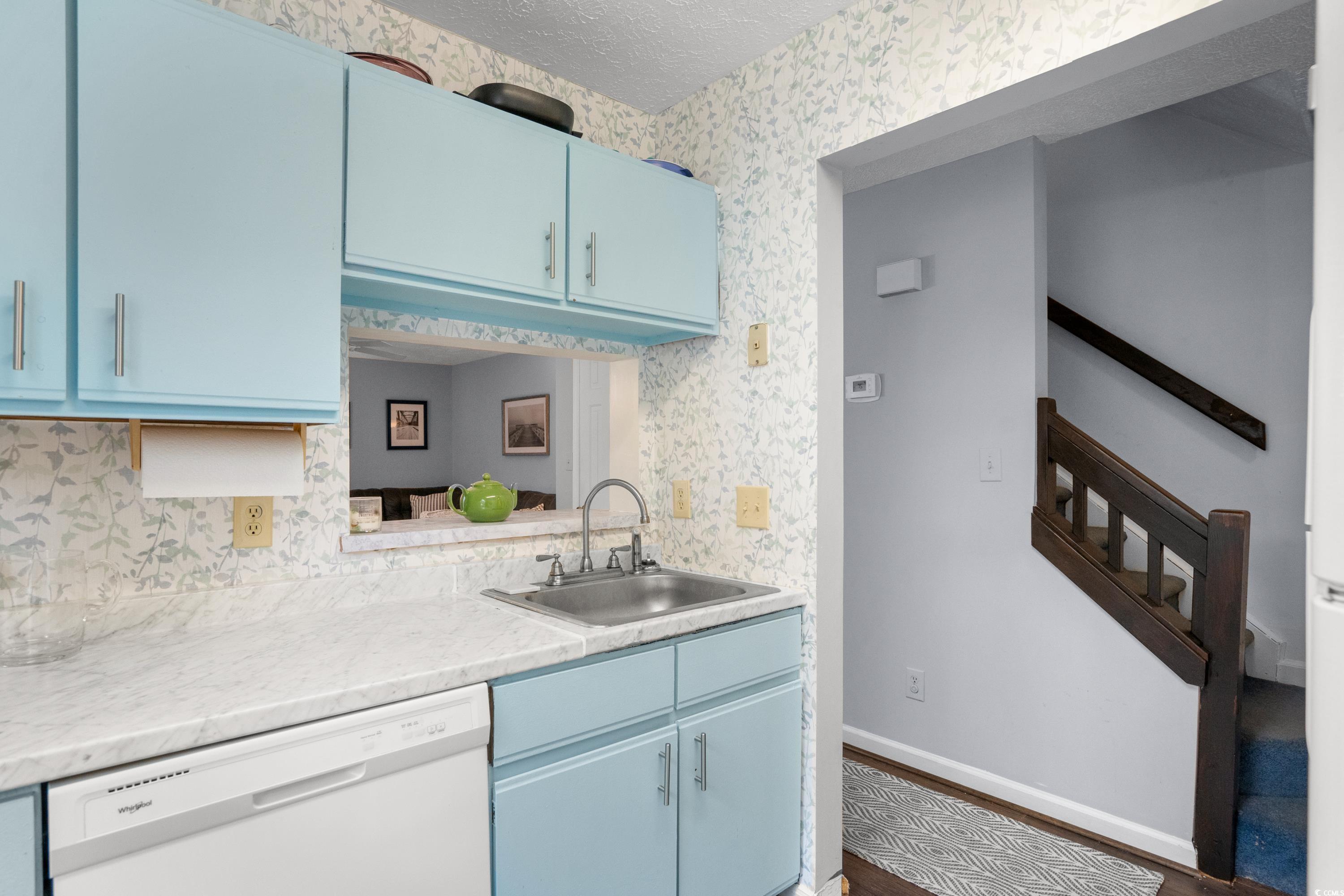 614 15th Ave. S Property Photo 17