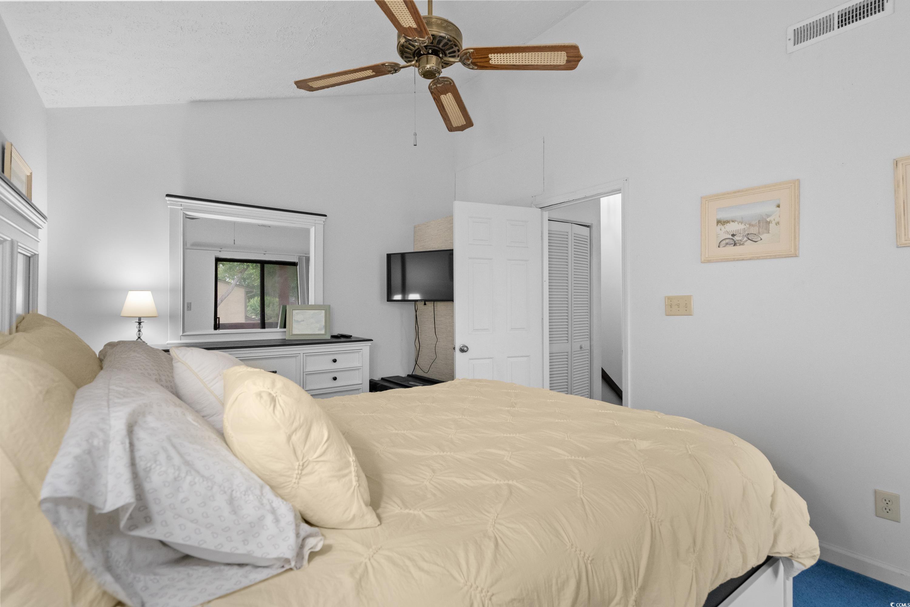 614 15th Ave. S Property Photo 25