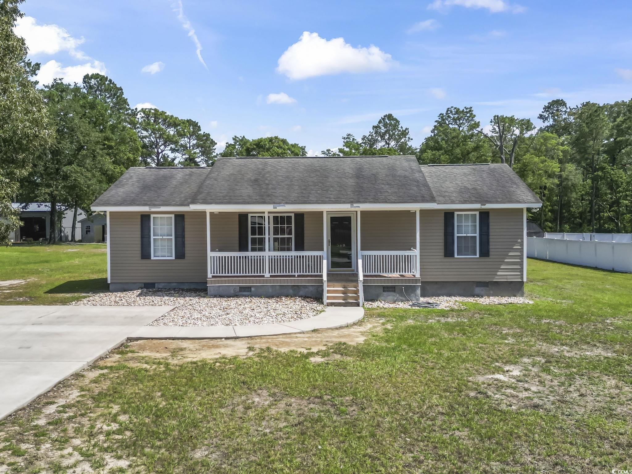 568 Rosedale Dr.