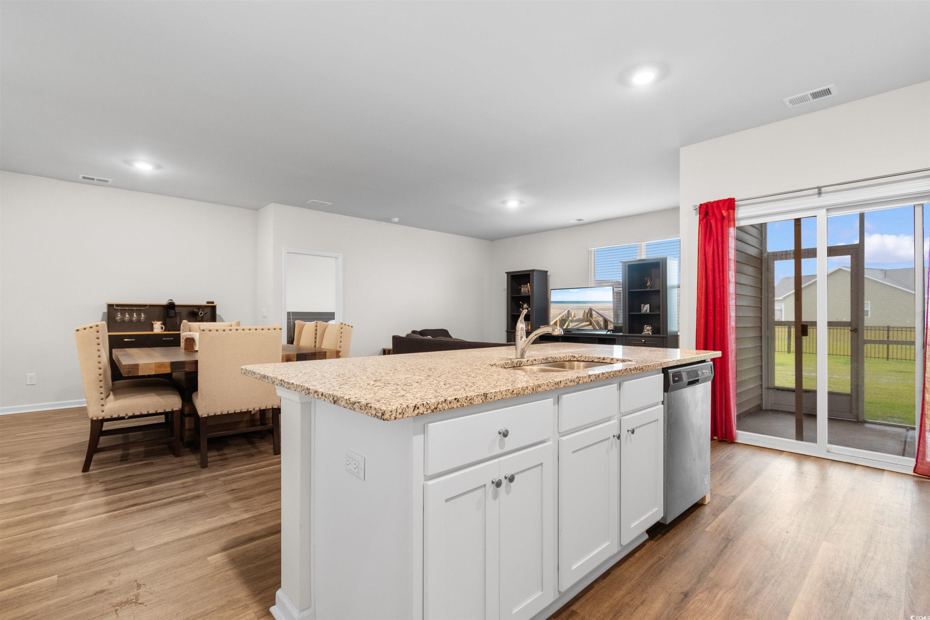 1704 Perthshire Loop Property Photo 7