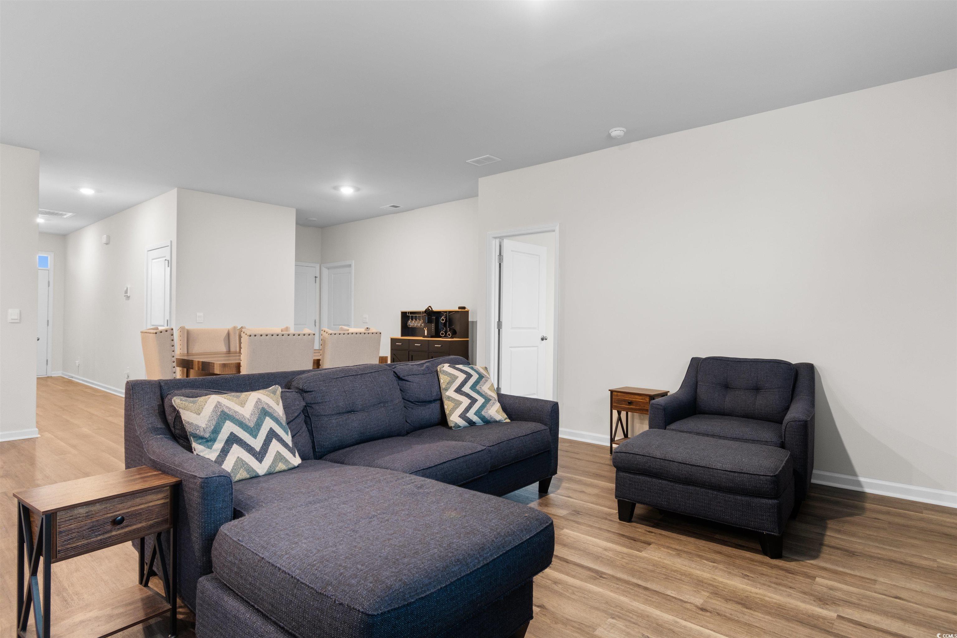 1704 Perthshire Loop Property Photo 14