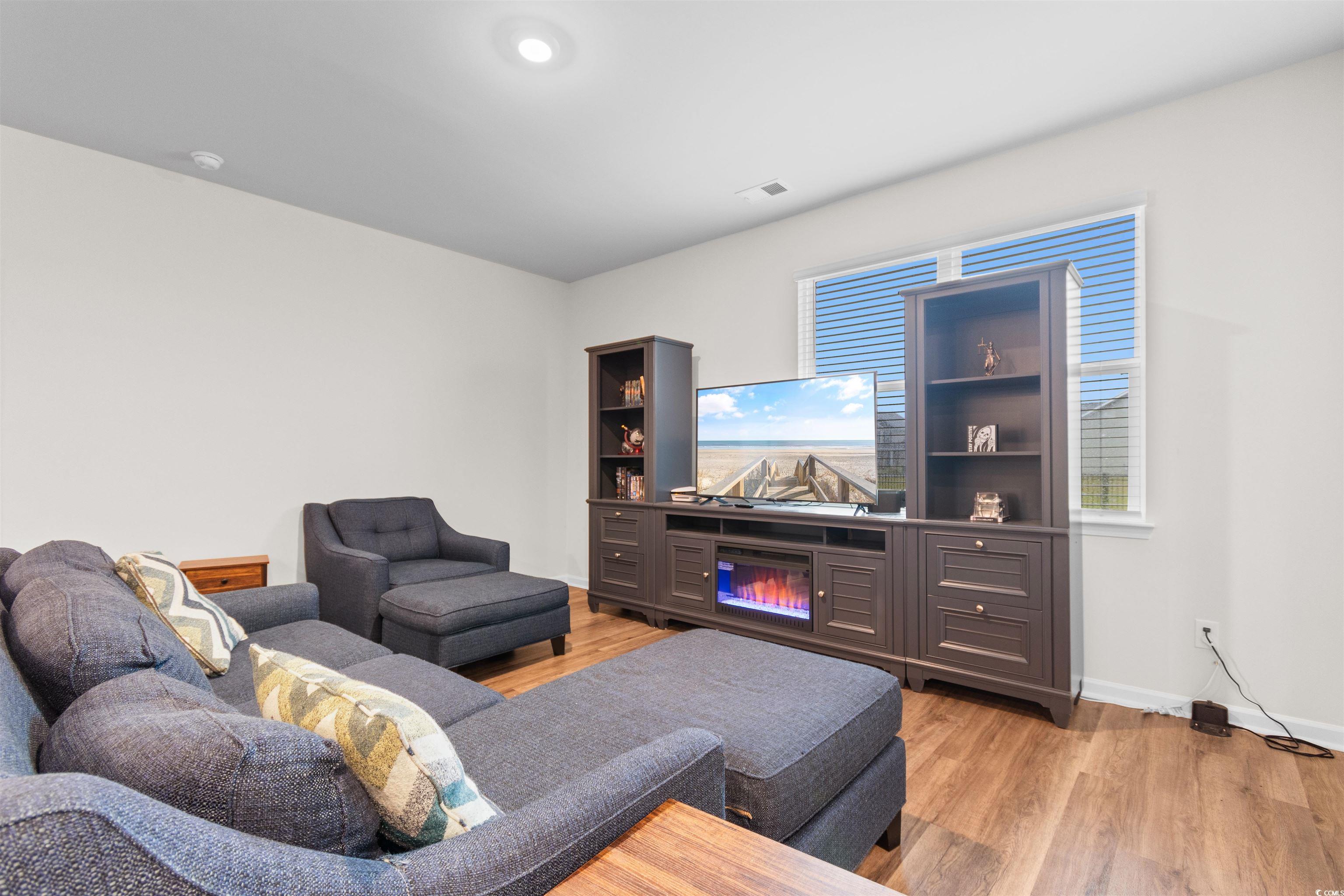 1704 Perthshire Loop Property Photo 15