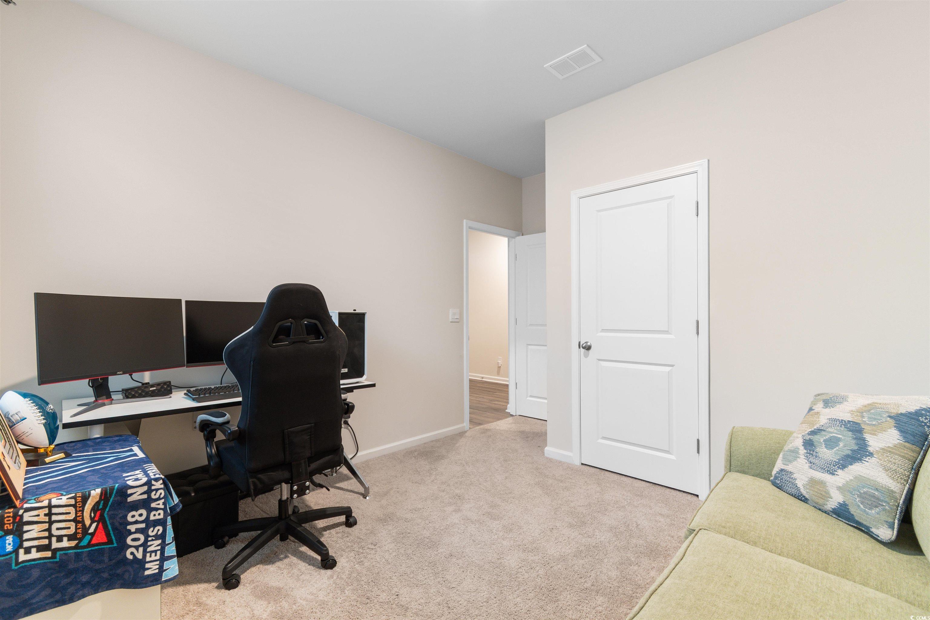 1704 Perthshire Loop Property Photo 25