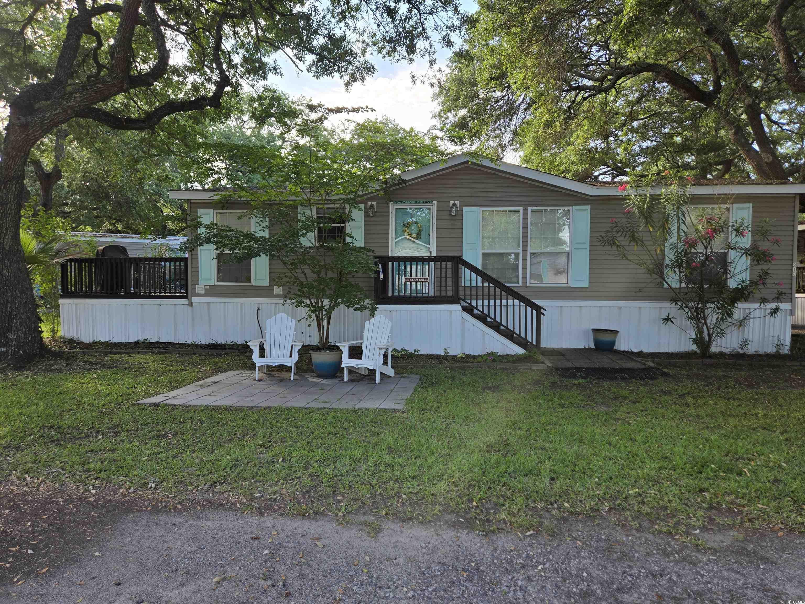 310 Clam Shell Circle Property Photo 1