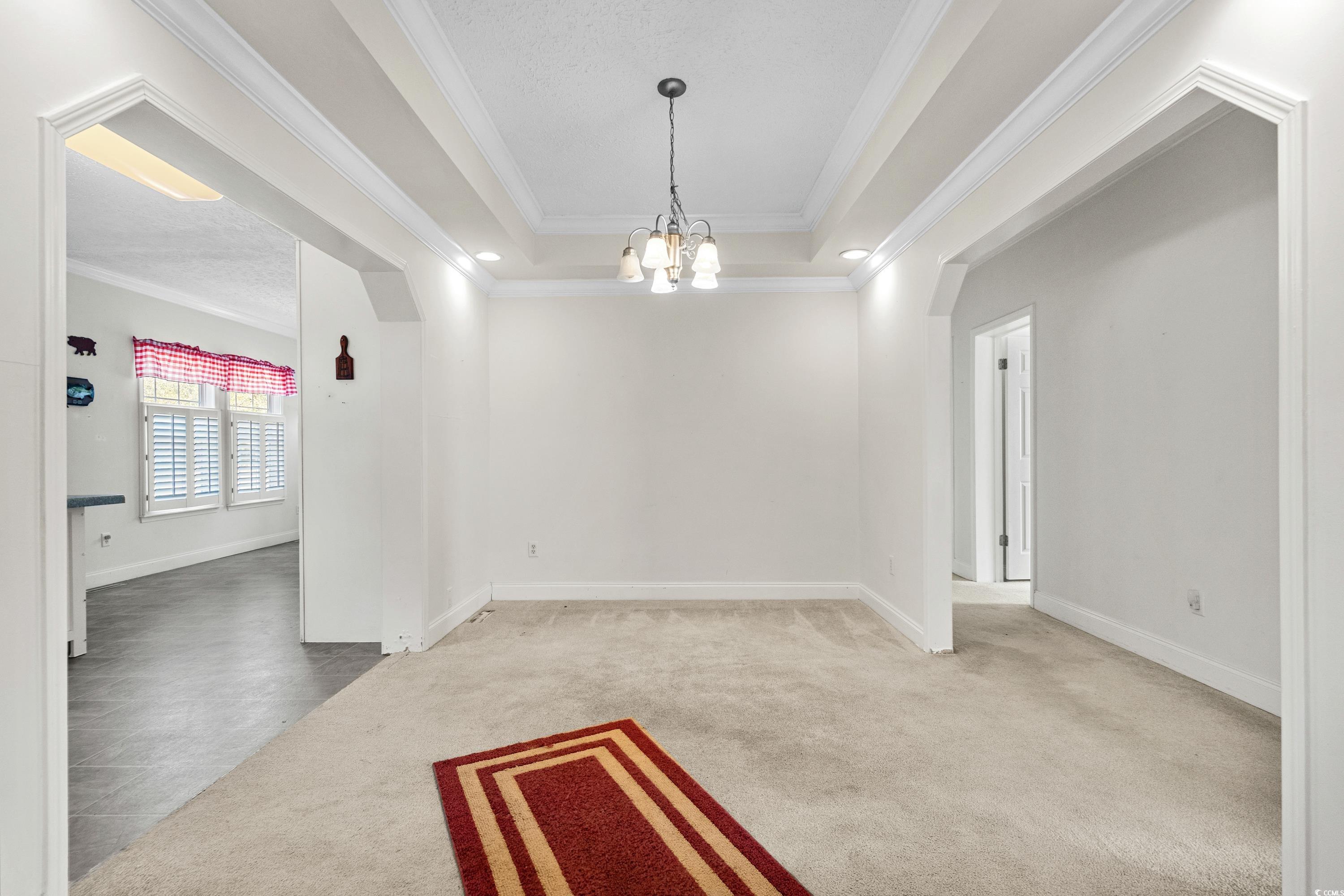 589 Loop Circle Property Photo 15