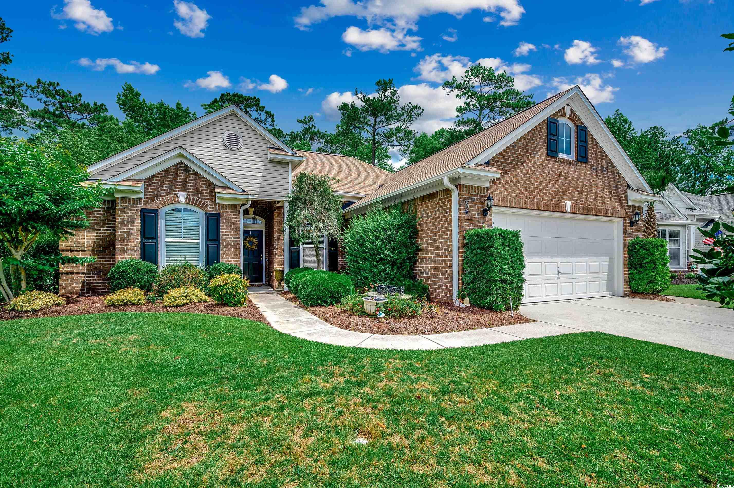 24 Willowbend Dr. Property Photo 1