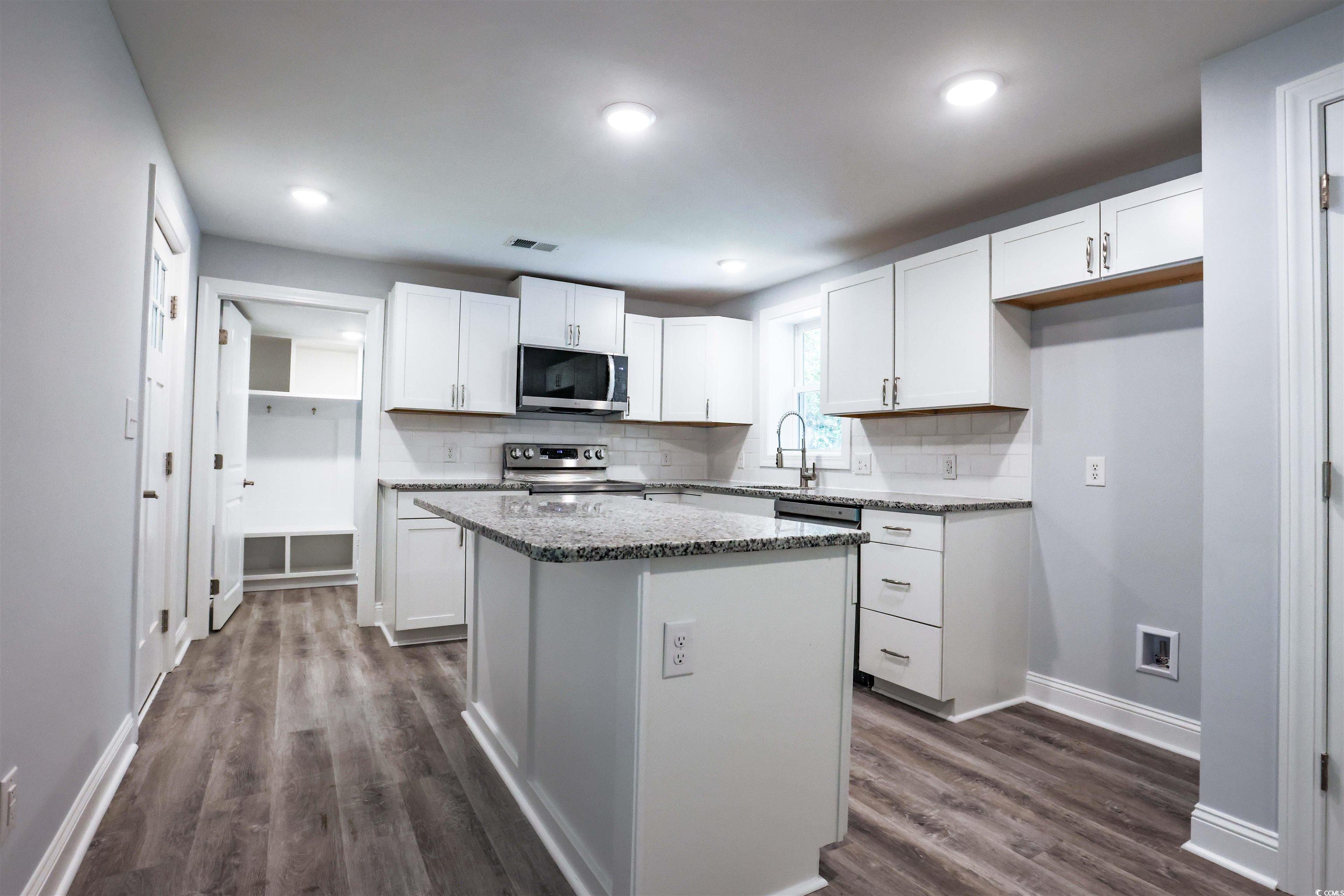 4271 Mclamb Ave. Property Photo 17