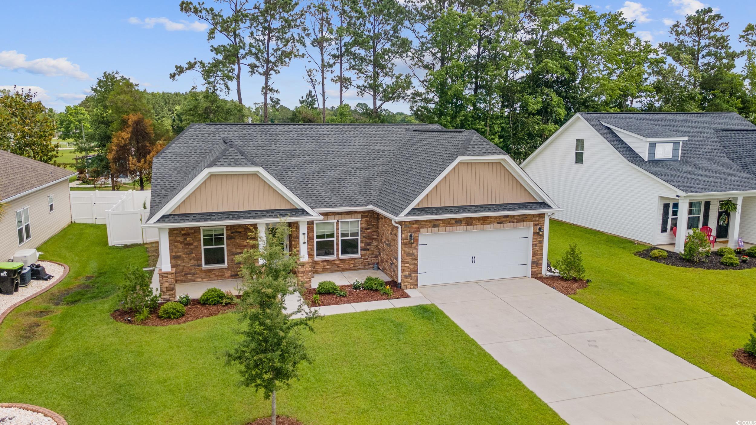 131 Crabapple Dr. Property Photo 1