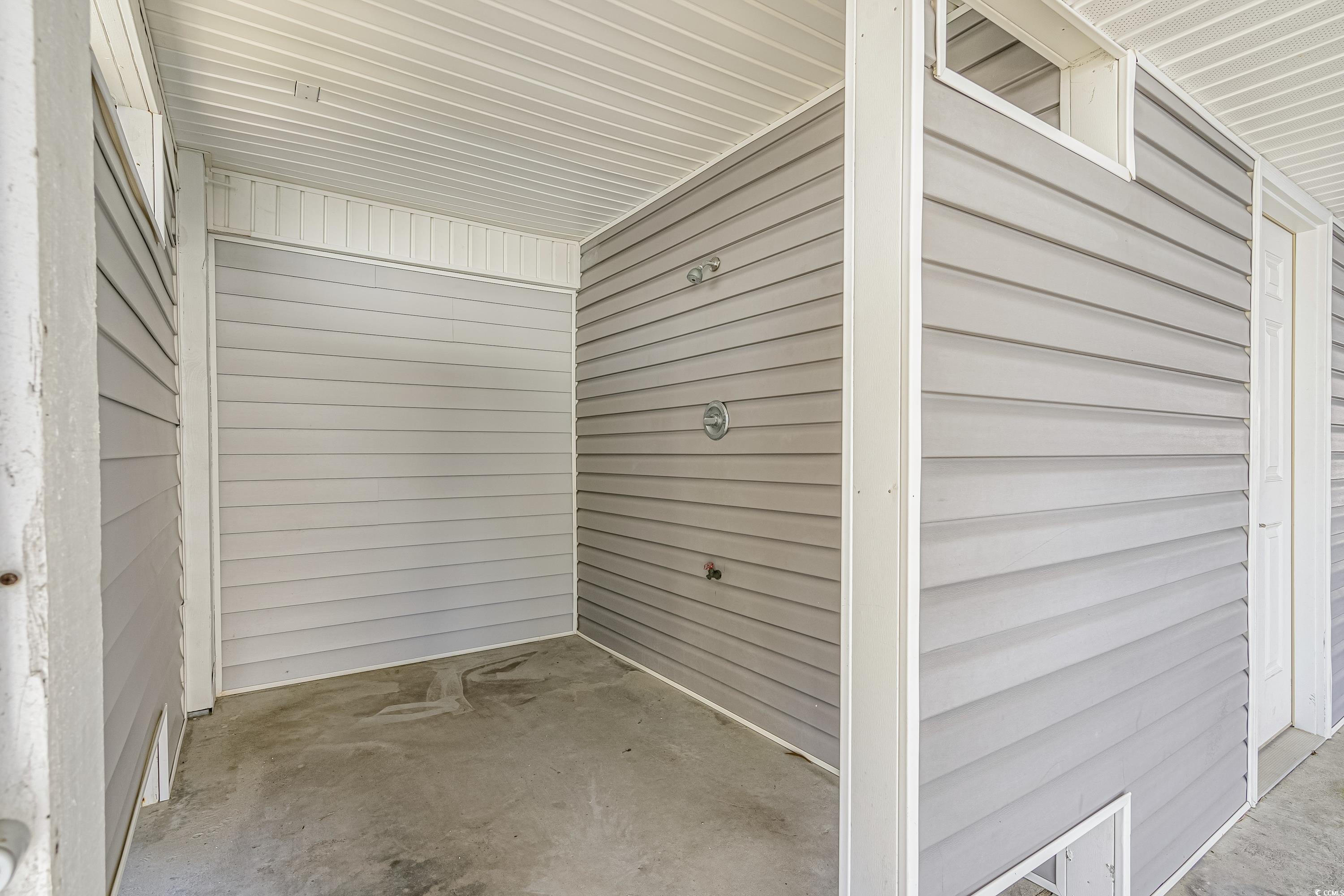 1613 Havens Dr. Property Photo 32