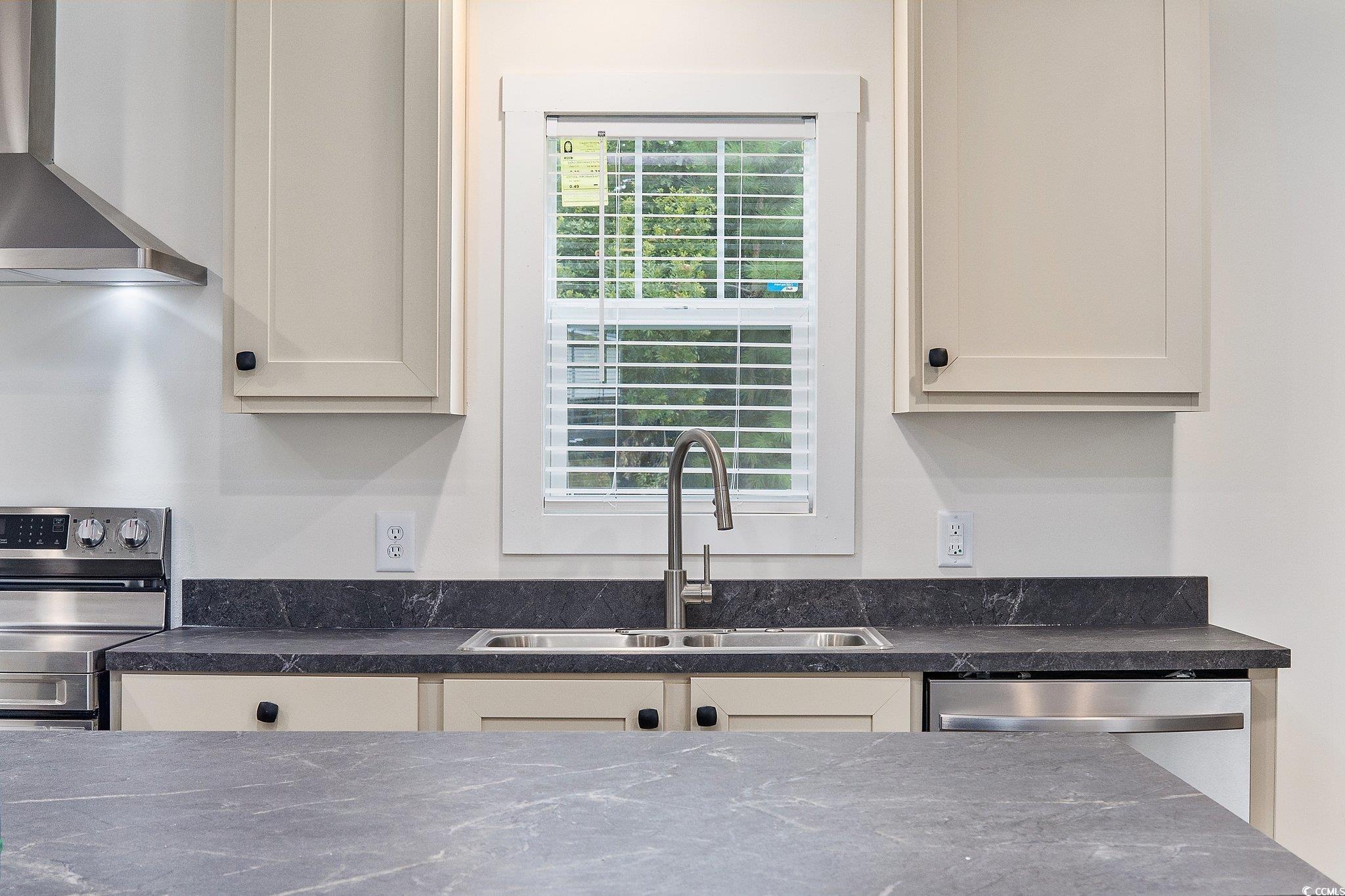 3759 Green Sea Rd. Property Photo 14