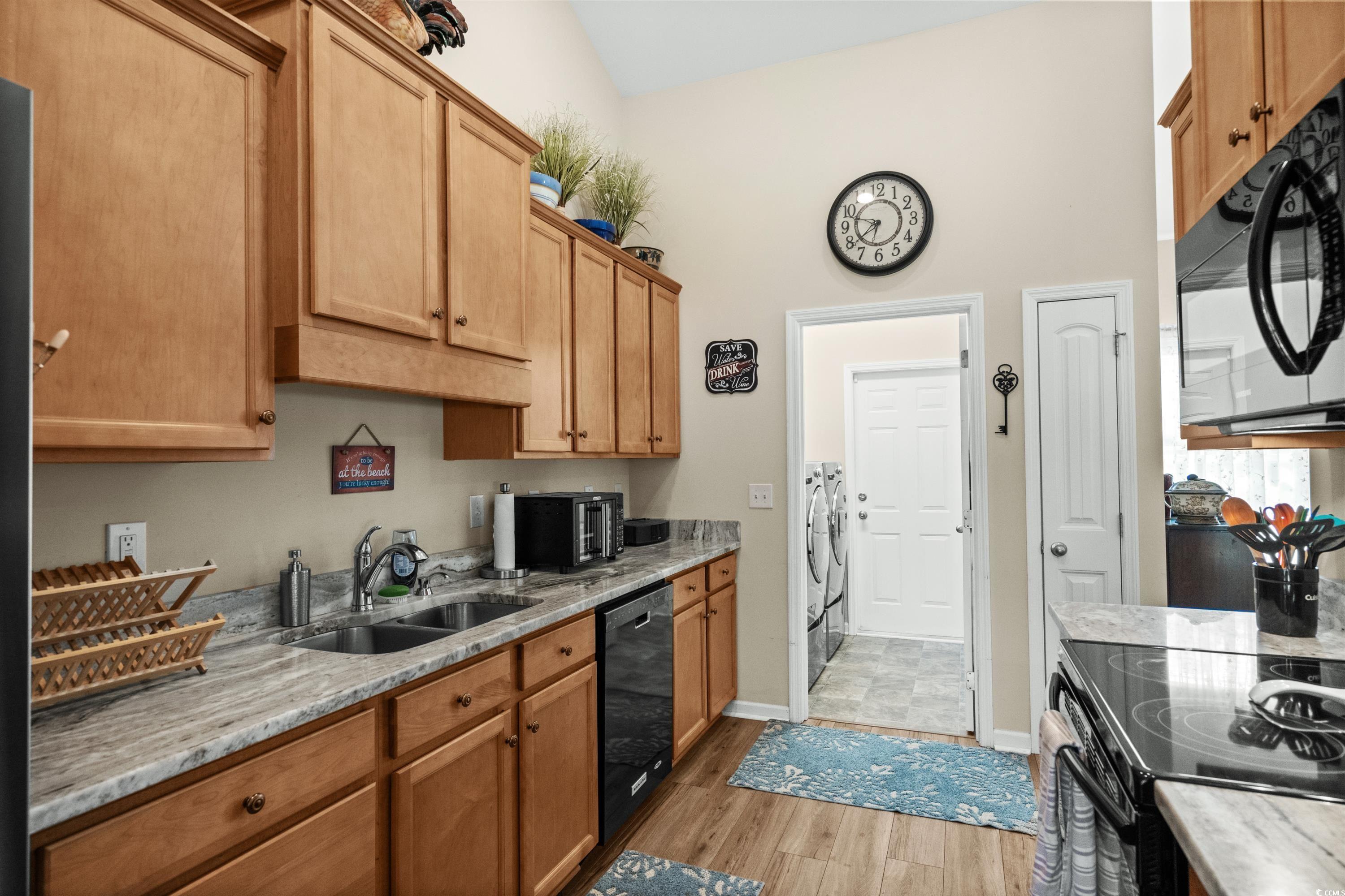 319 Pickney Ct. Property Photo 13