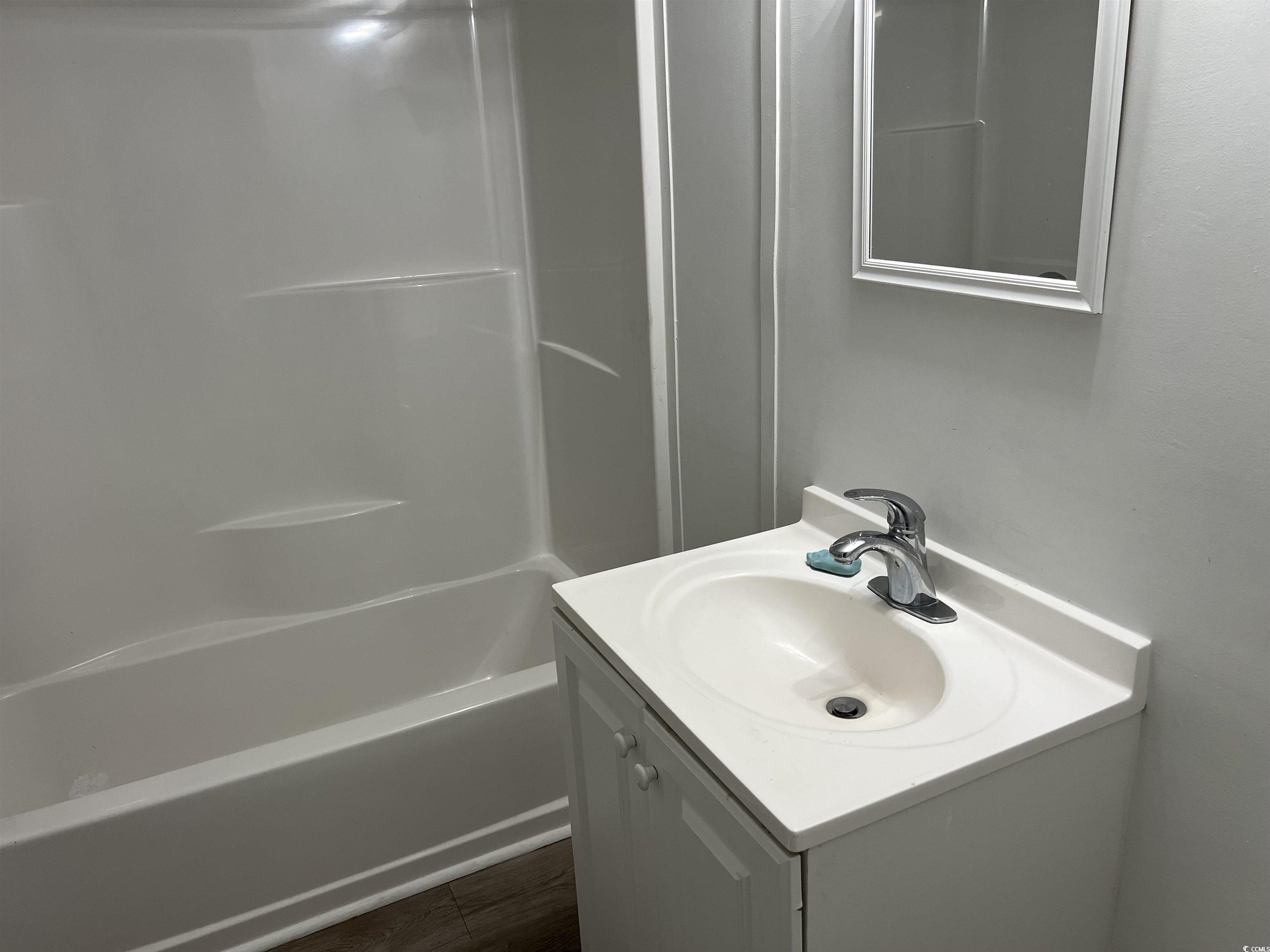 205 Glenda Loop Property Photo 13