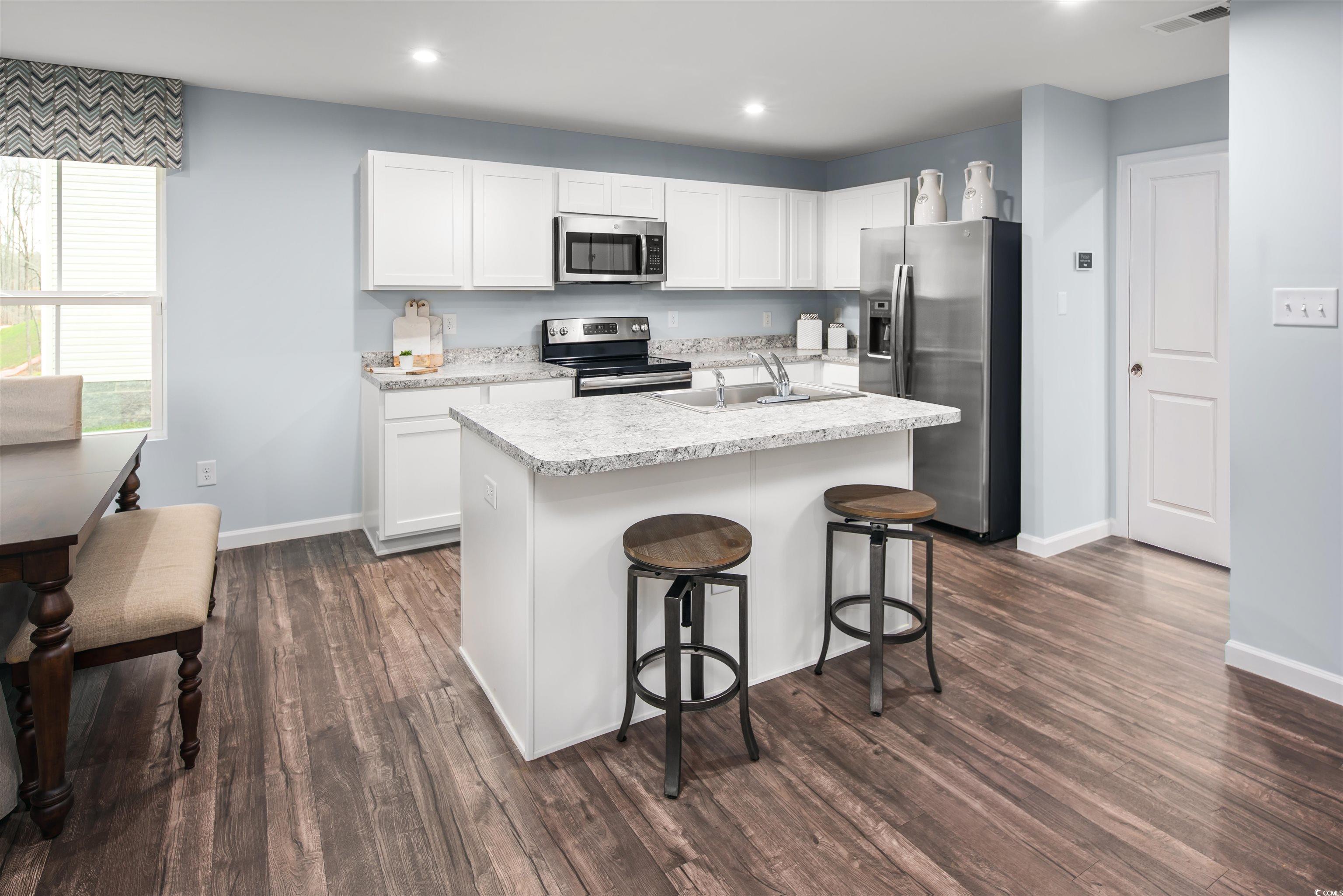 1143 Oak Meadow Dr. Property Photo 4