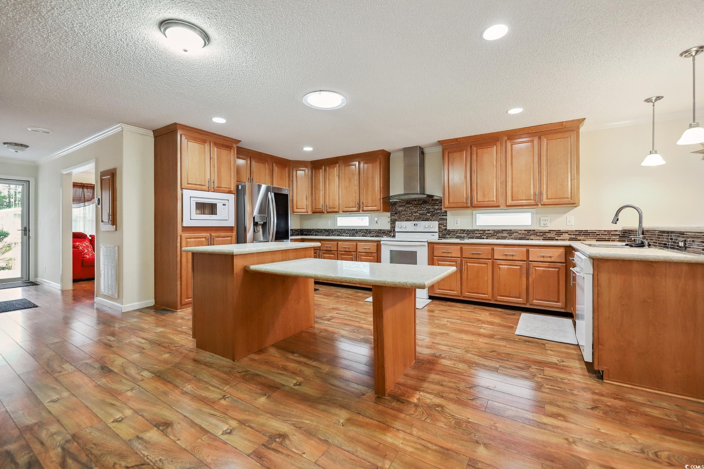 263 Walden Lake Rd. Property Photo 6