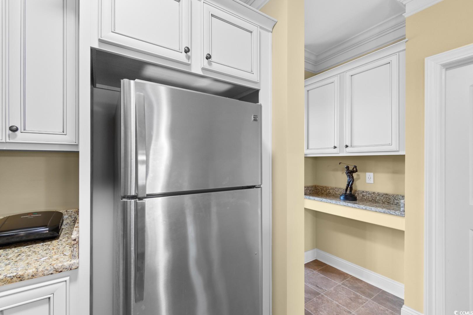 788 Gabreski Ln. Property Photo 6