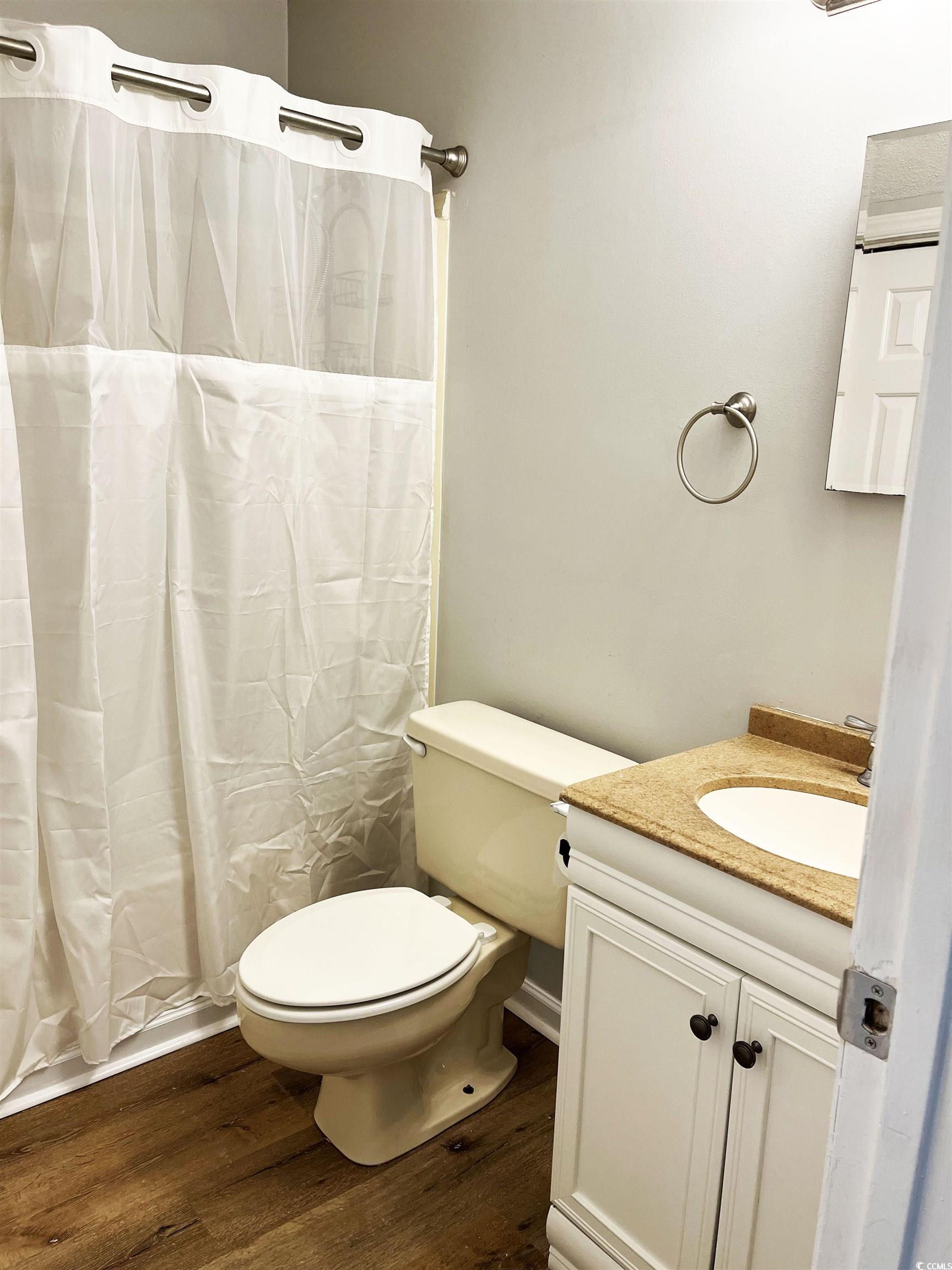 3700 Golf Colony Dr. Property Photo 2