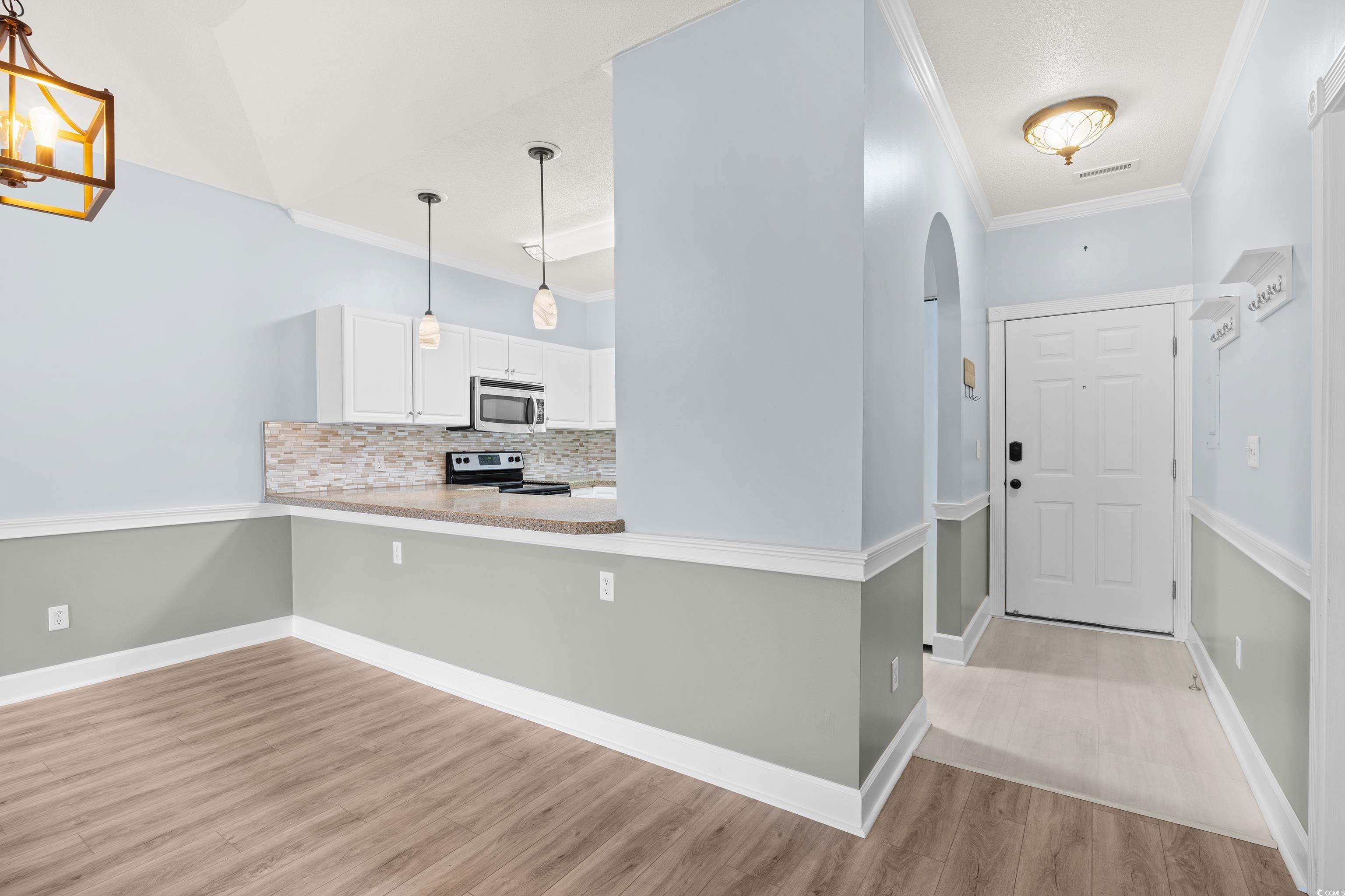 4767 Wild Iris Dr. Property Photo 9