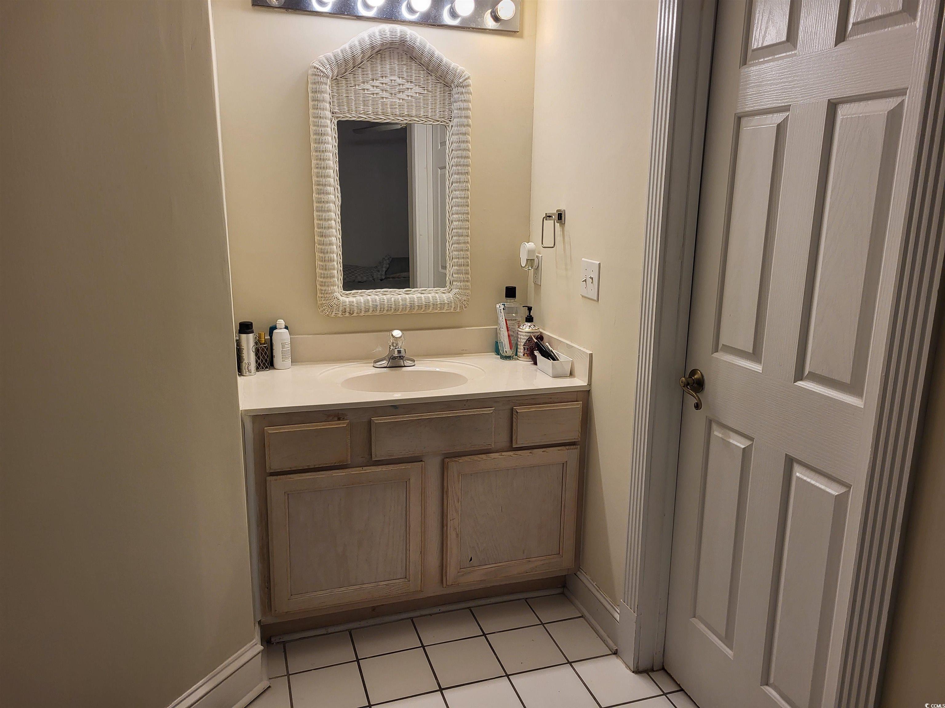 330 S Middleton Dr. Property Photo 17