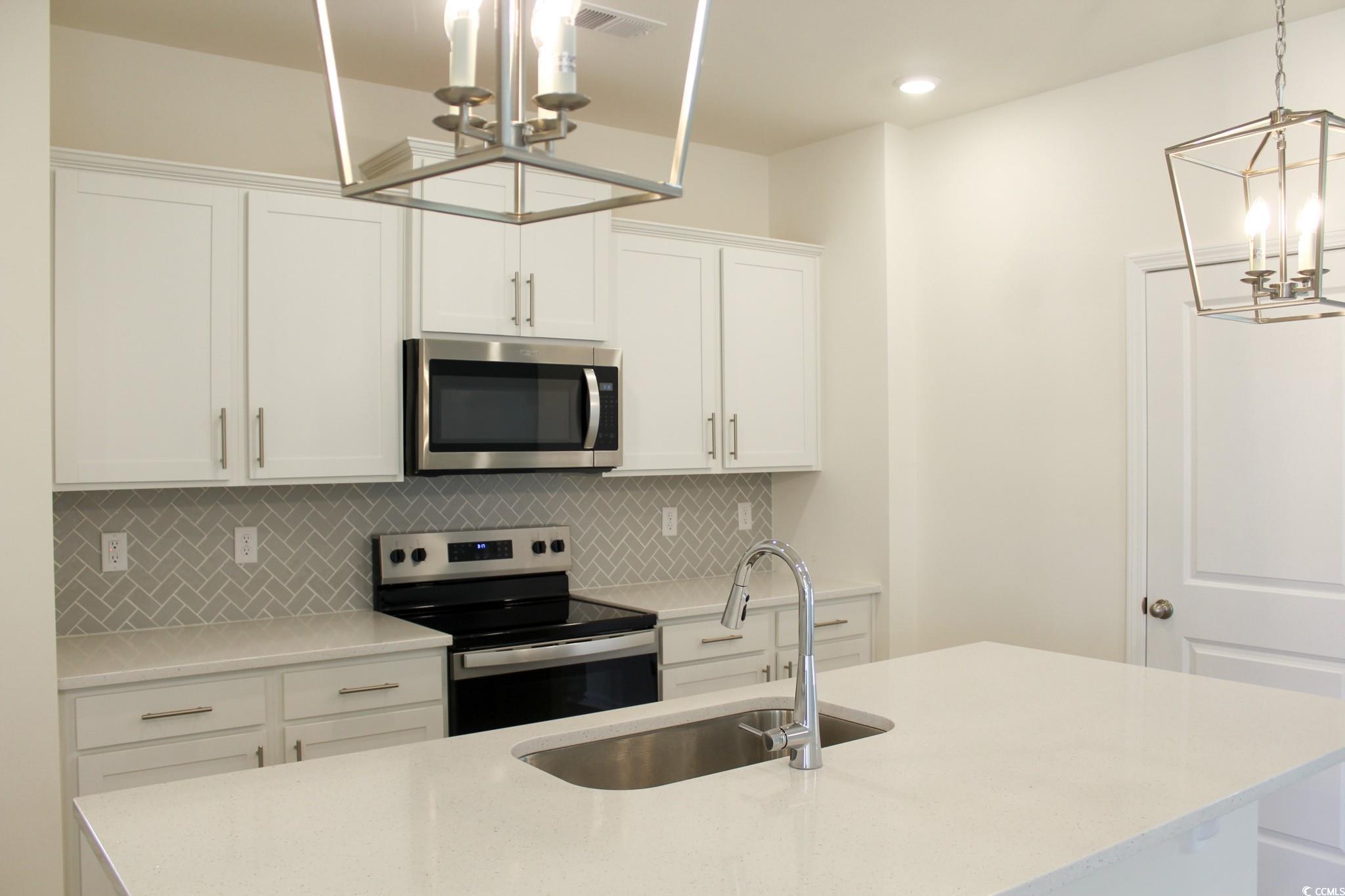 126 Westfield Circle Property Photo 3