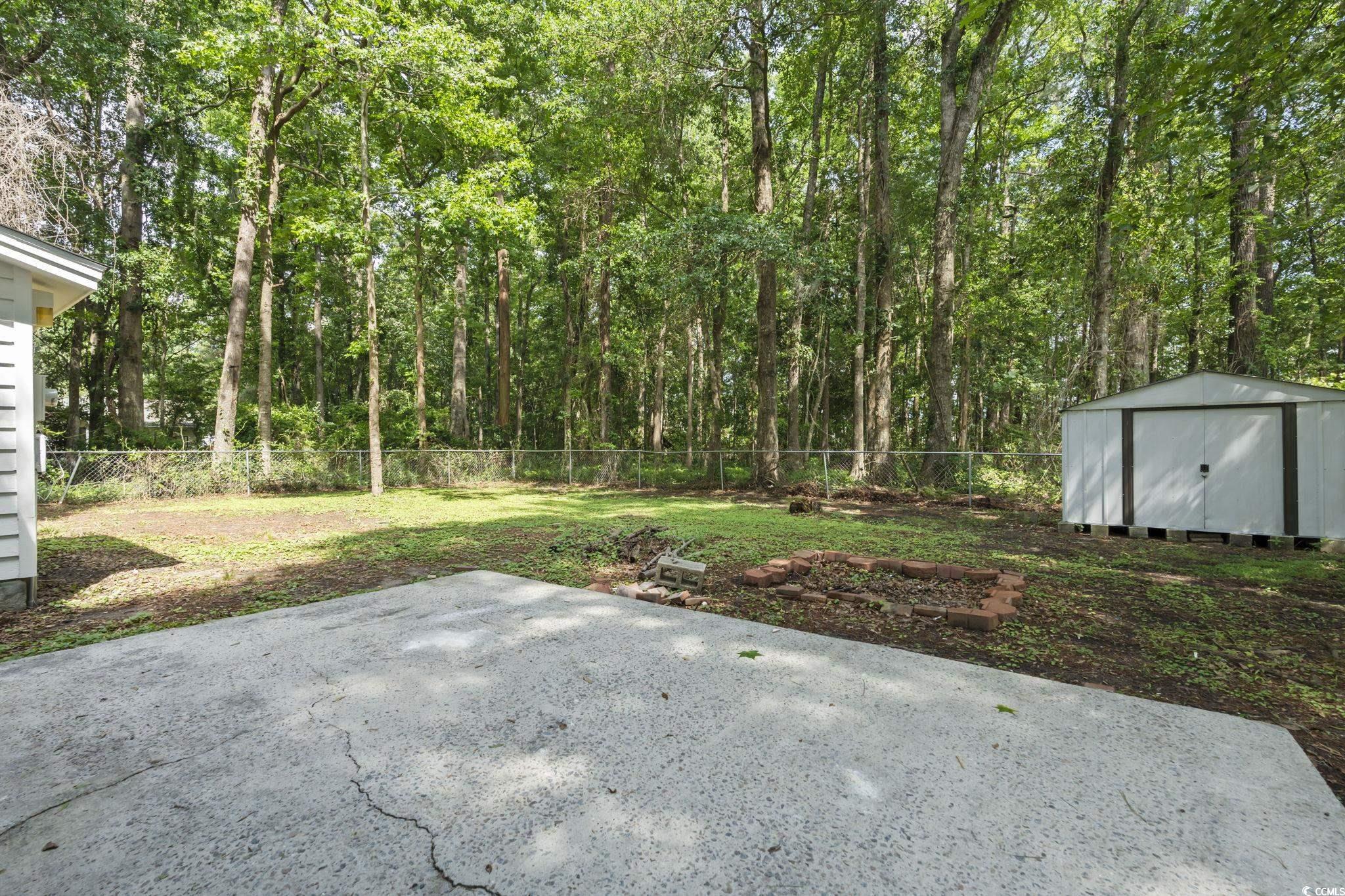 203 Deer Trace Property Photo 33