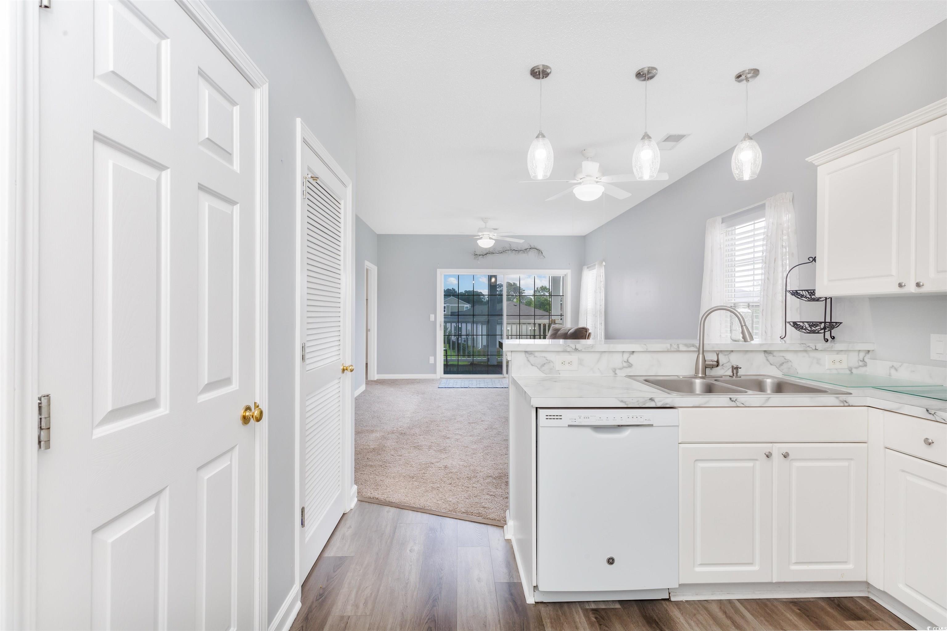 2040 Cross Gate Blvd. Property Photo 3