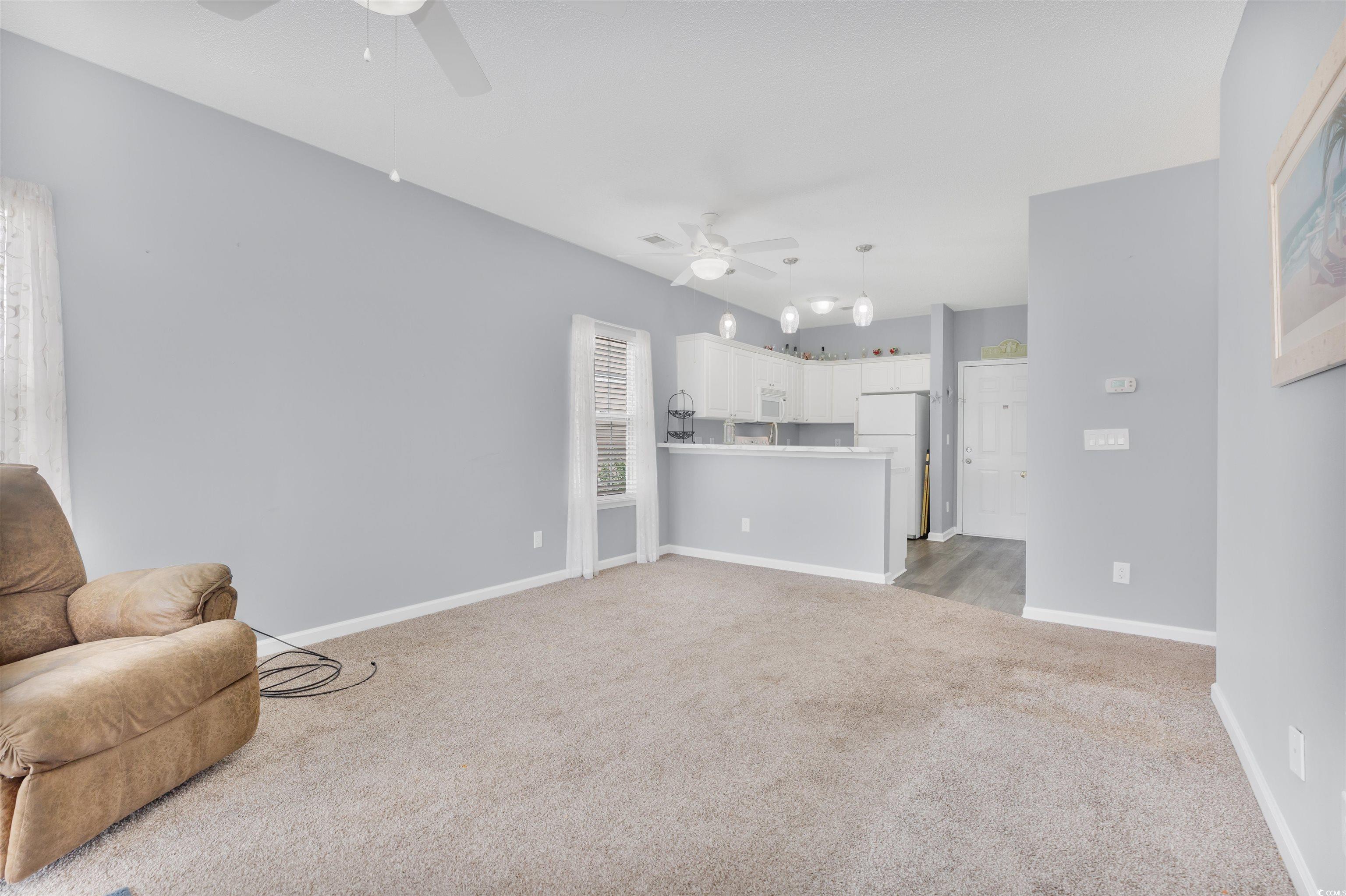 2040 Cross Gate Blvd. Property Photo 11