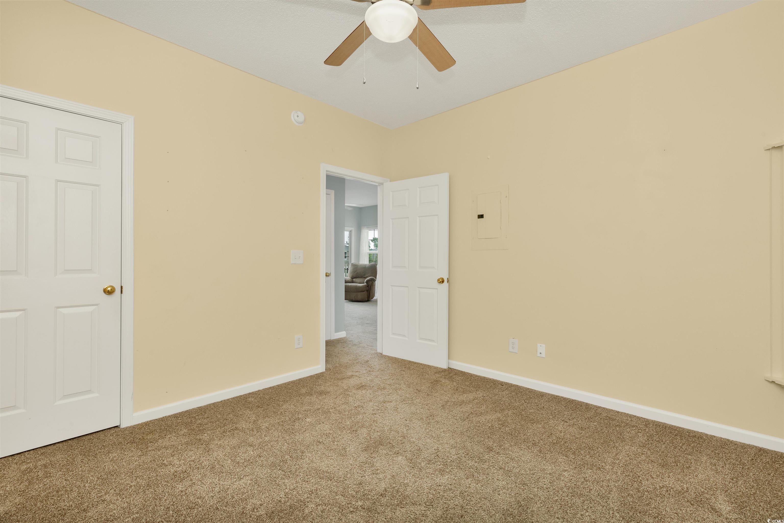 2040 Cross Gate Blvd. Property Photo 17