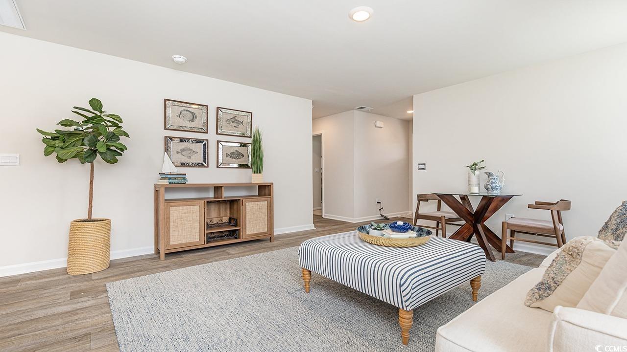 664 Culmen Ct. Property Photo 8