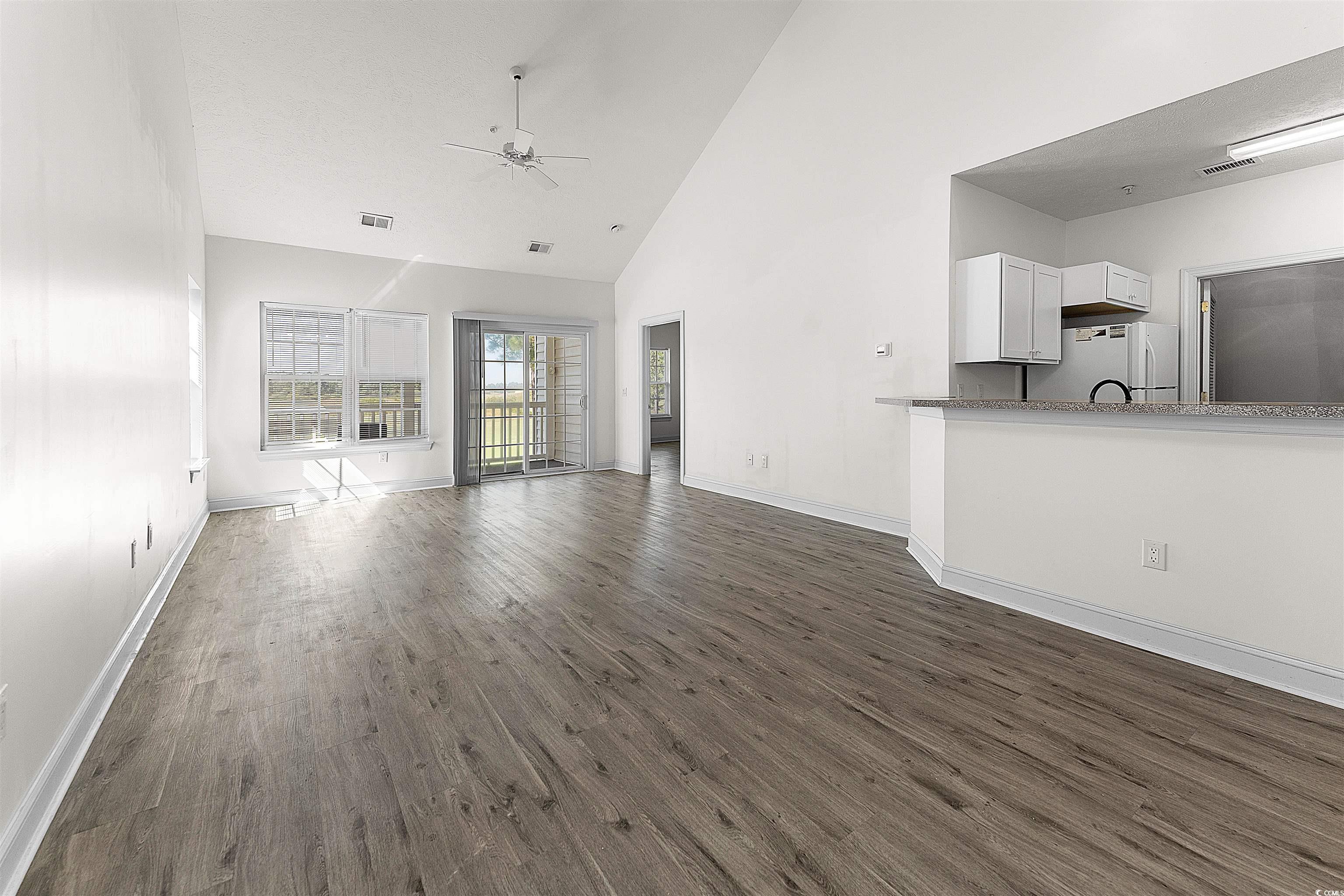 6010 Windsor Green Way Property Photo 12