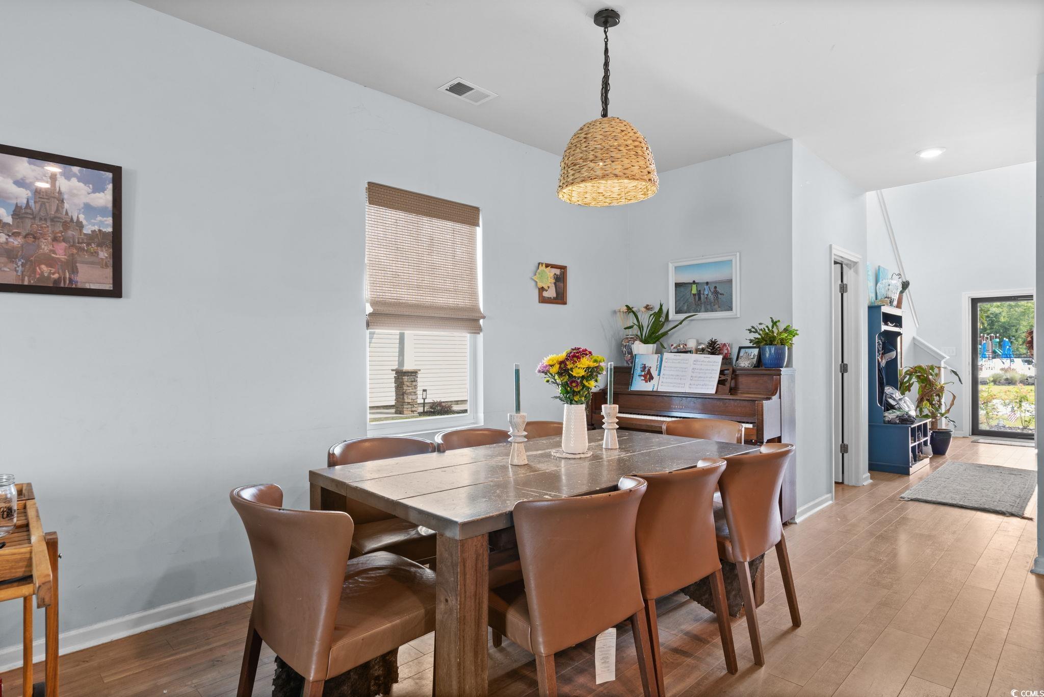 196 Cypress Tree Loop Property Photo 8