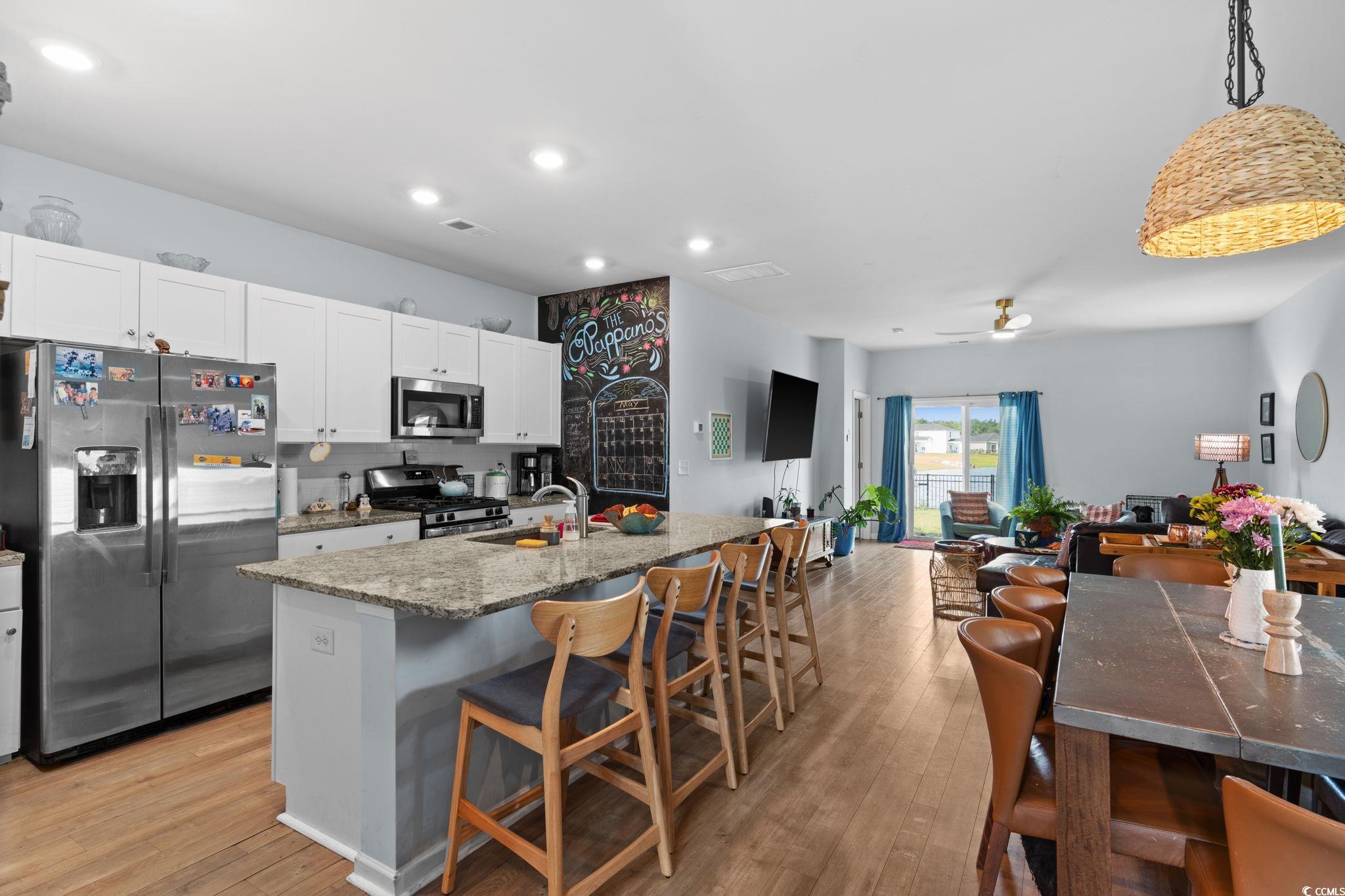 196 Cypress Tree Loop Property Photo 10