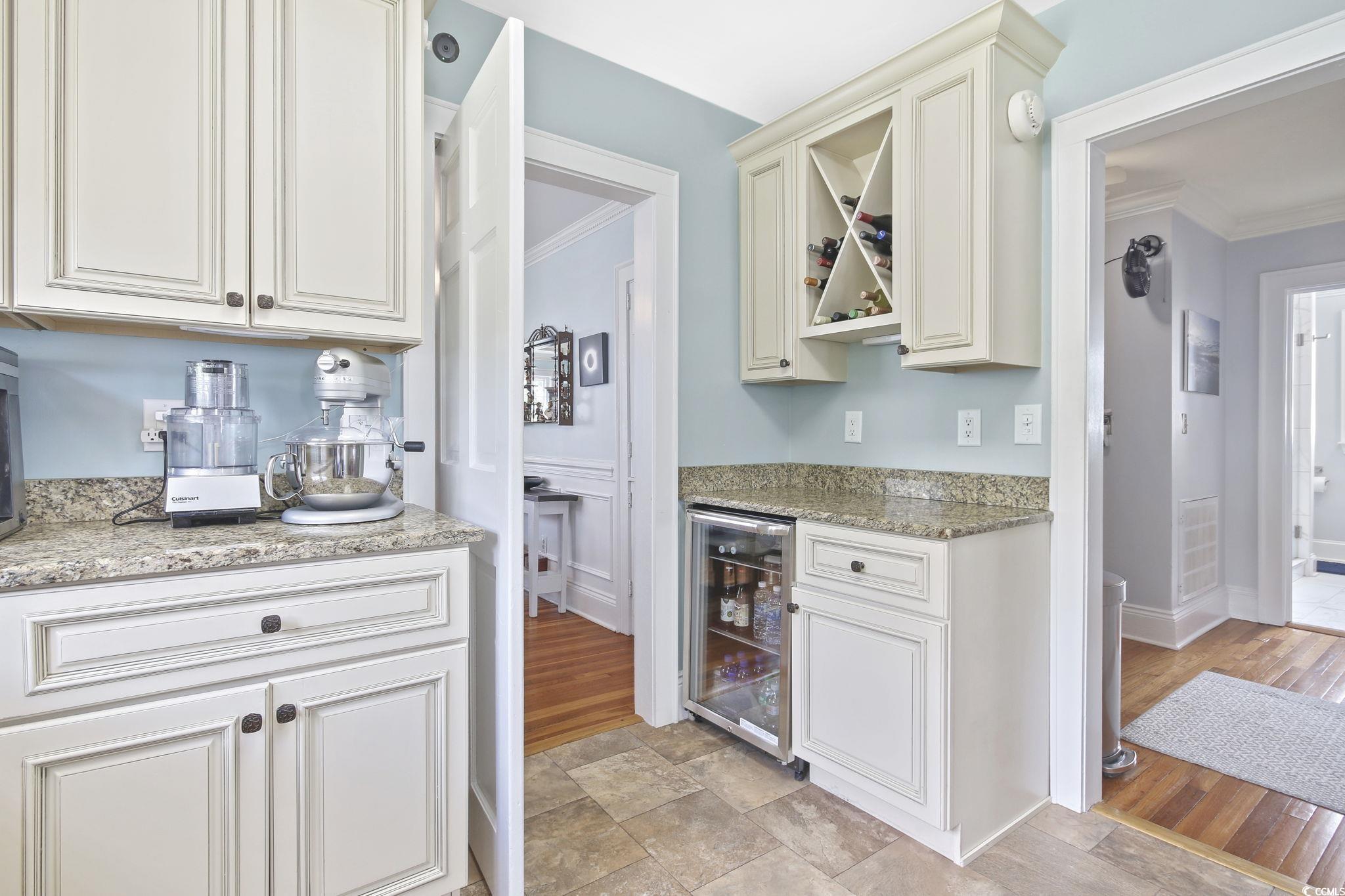 104 East Bay St. Property Photo 15