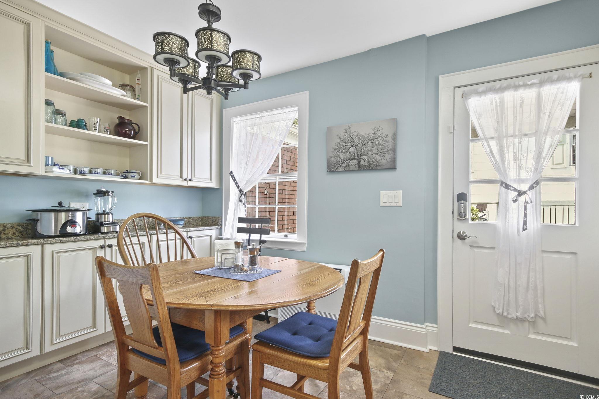 104 East Bay St. Property Photo 16