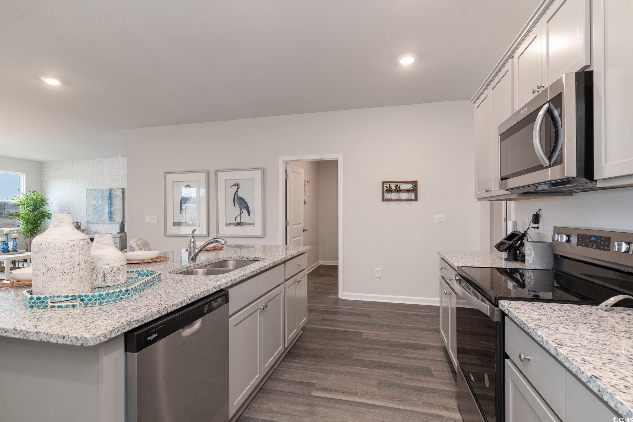 2855 Riverboat Way Property Photo 4