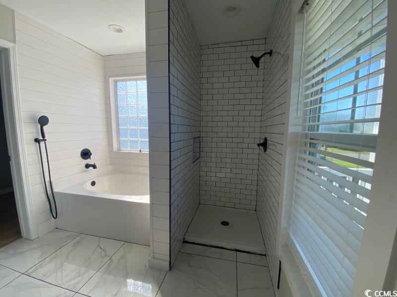 493 Emerson Dr. Property Photo 14