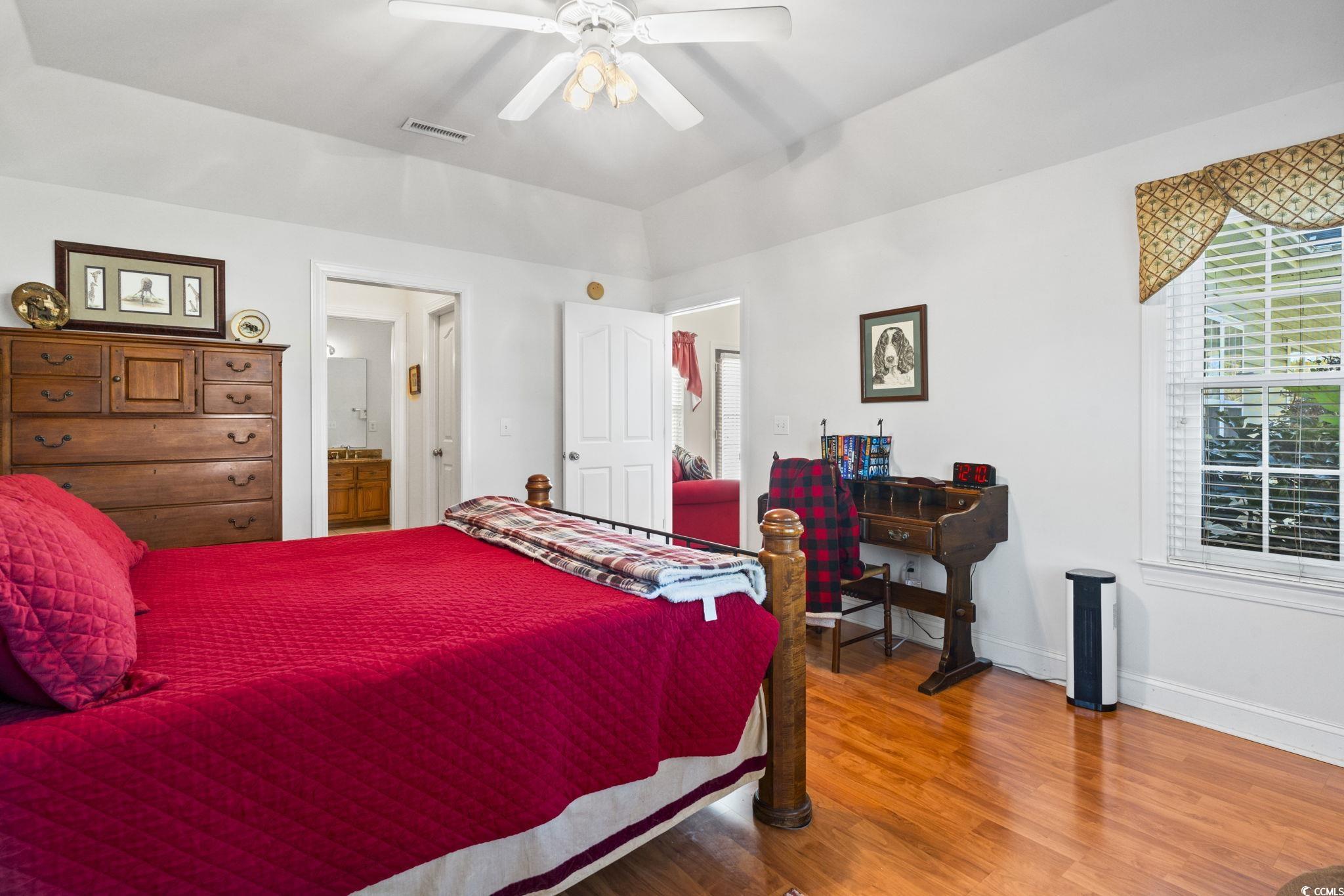 1044 Martin Ln. Property Photo 12