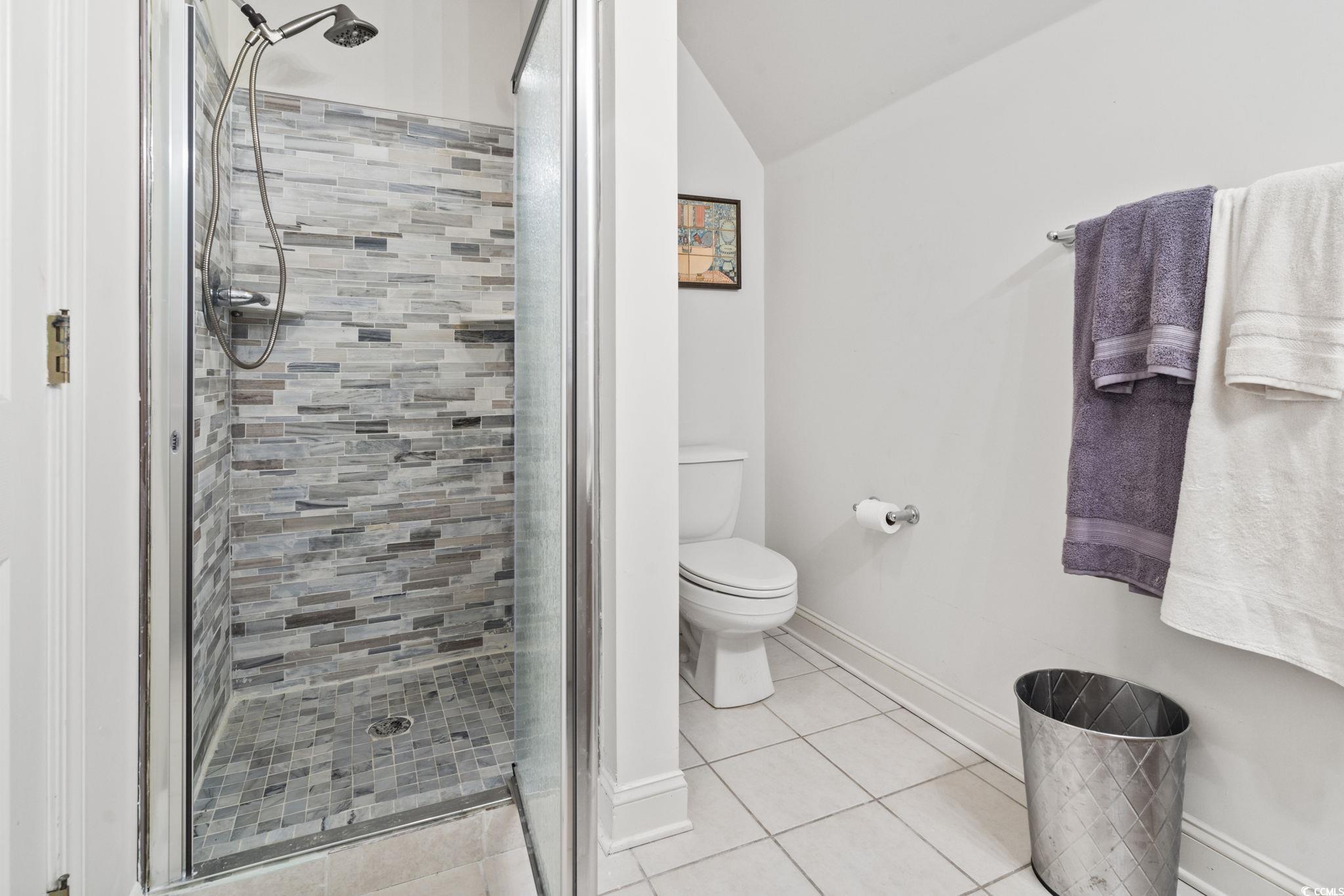1044 Martin Ln. Property Photo 21