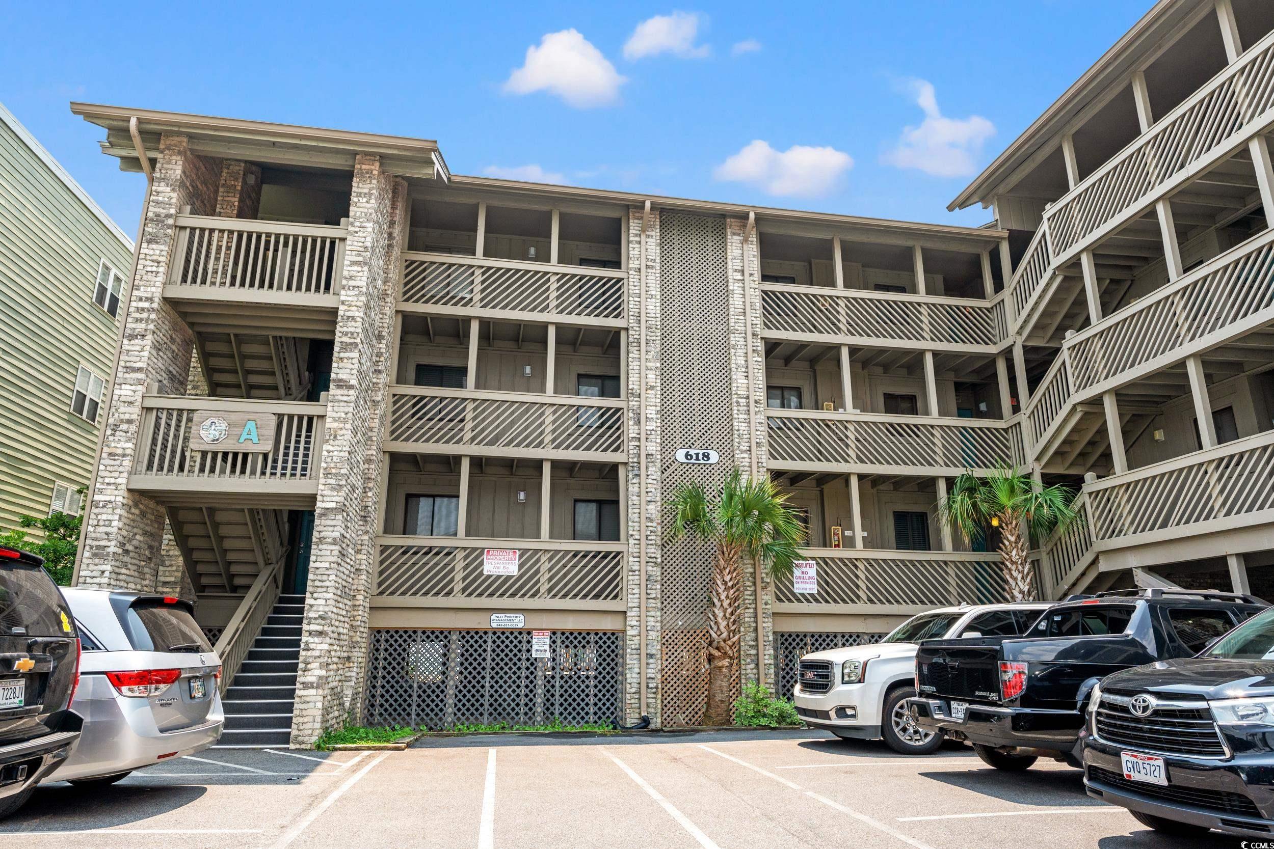 618 N Waccamaw Dr.