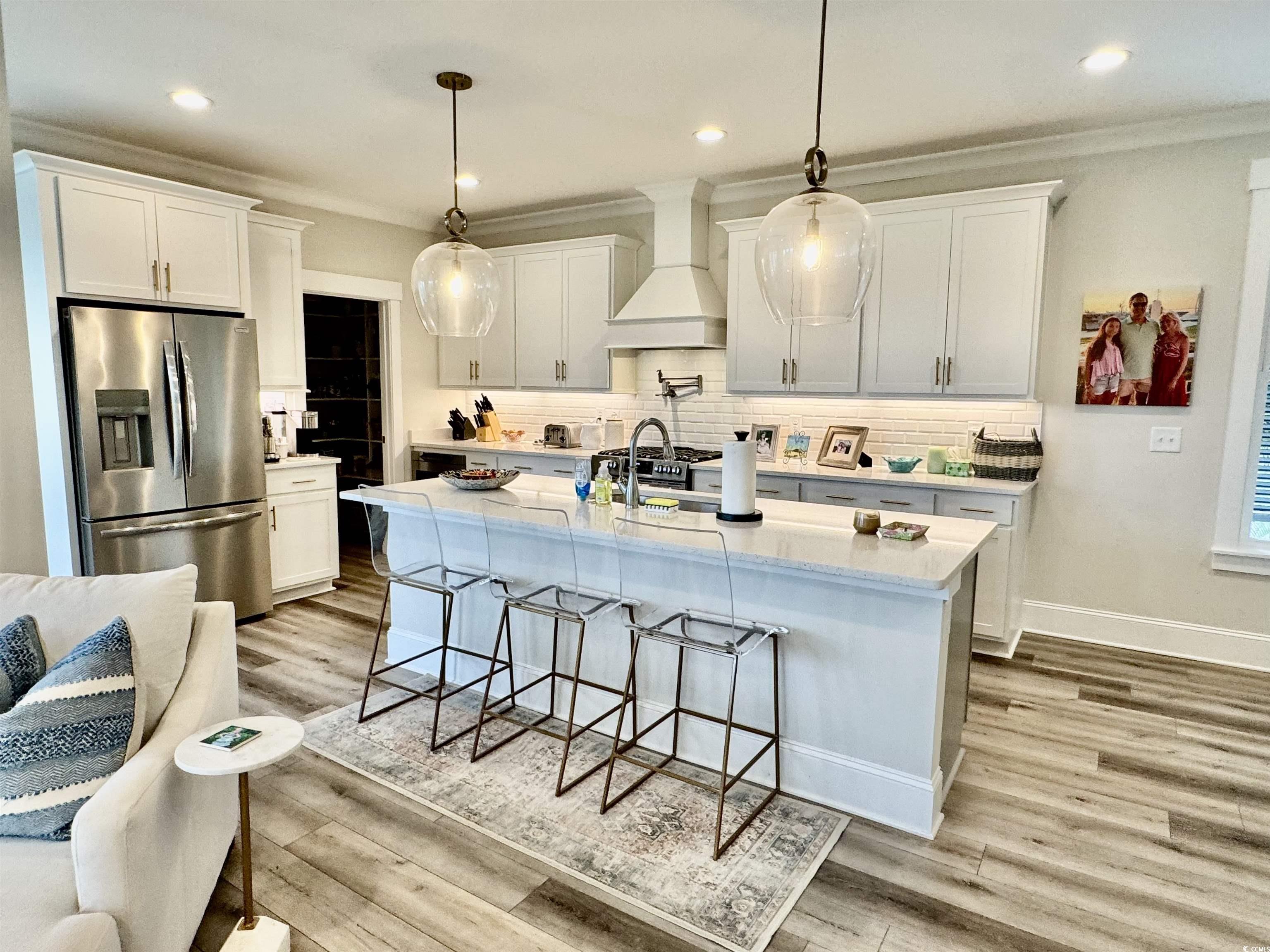 17 Carson Creek Dr. Property Photo 10