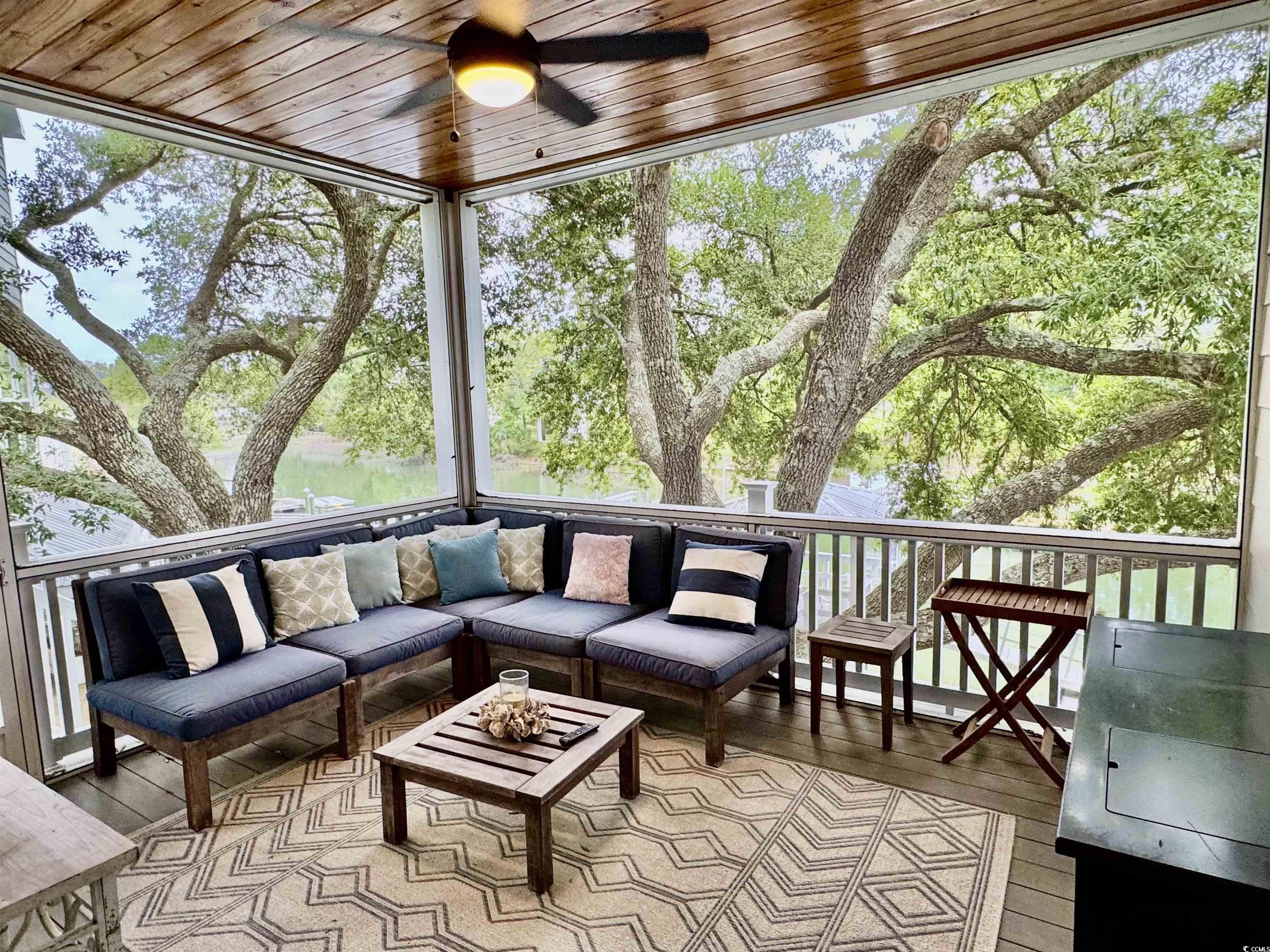 17 Carson Creek Dr. Property Photo 12