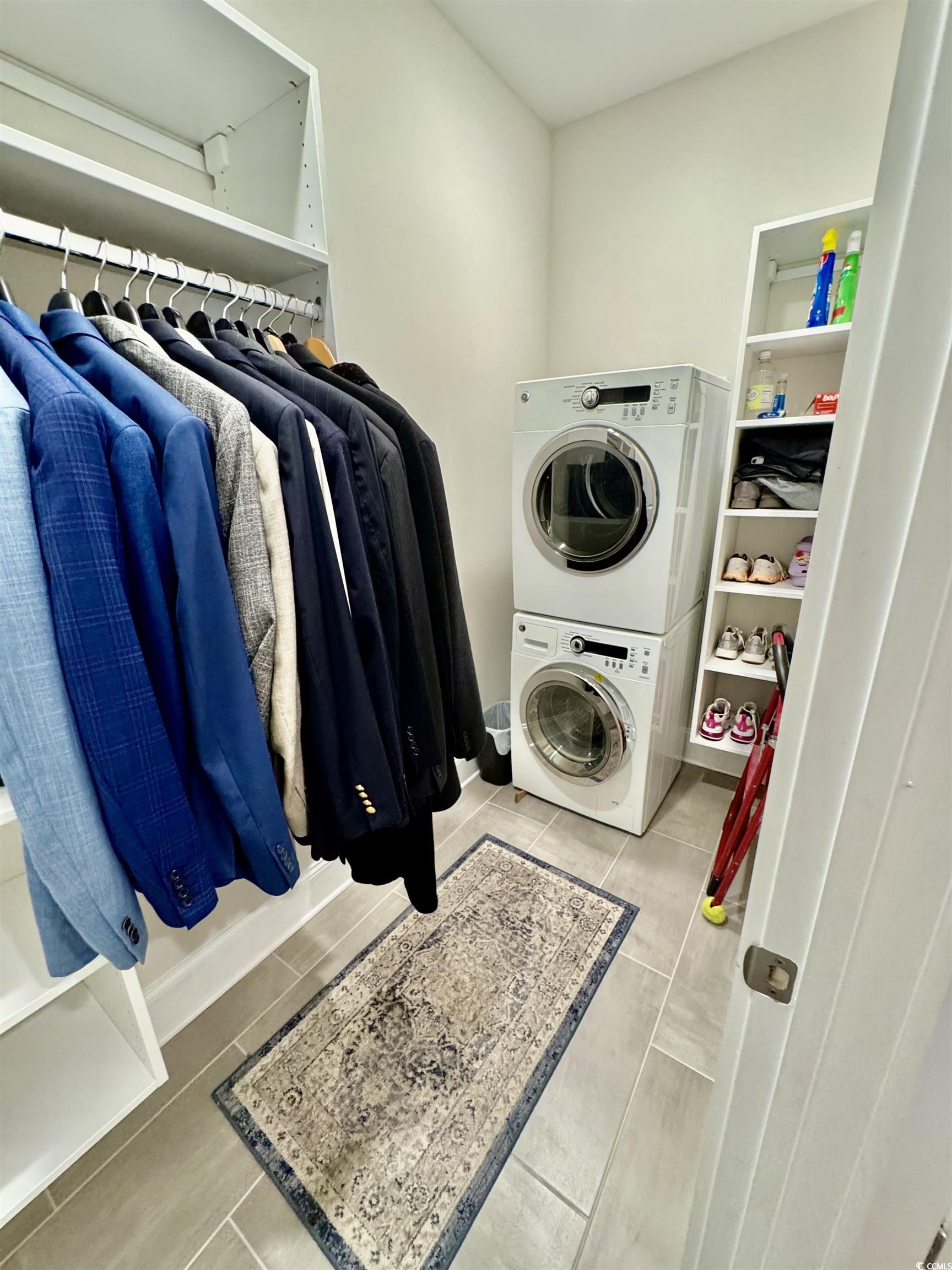 17 Carson Creek Dr. Property Photo 28