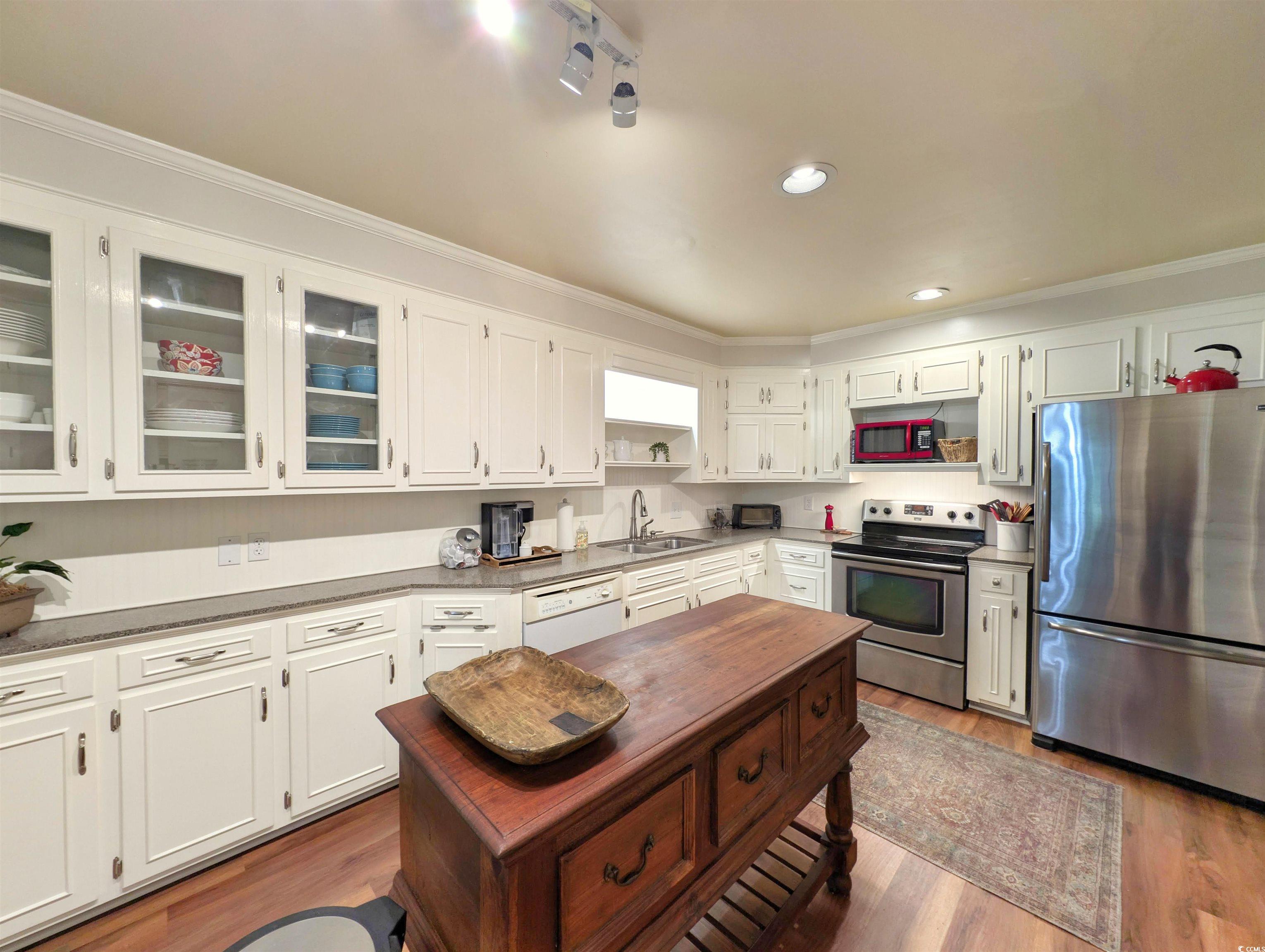 1073 Crooked Oak Dr. Property Photo 15