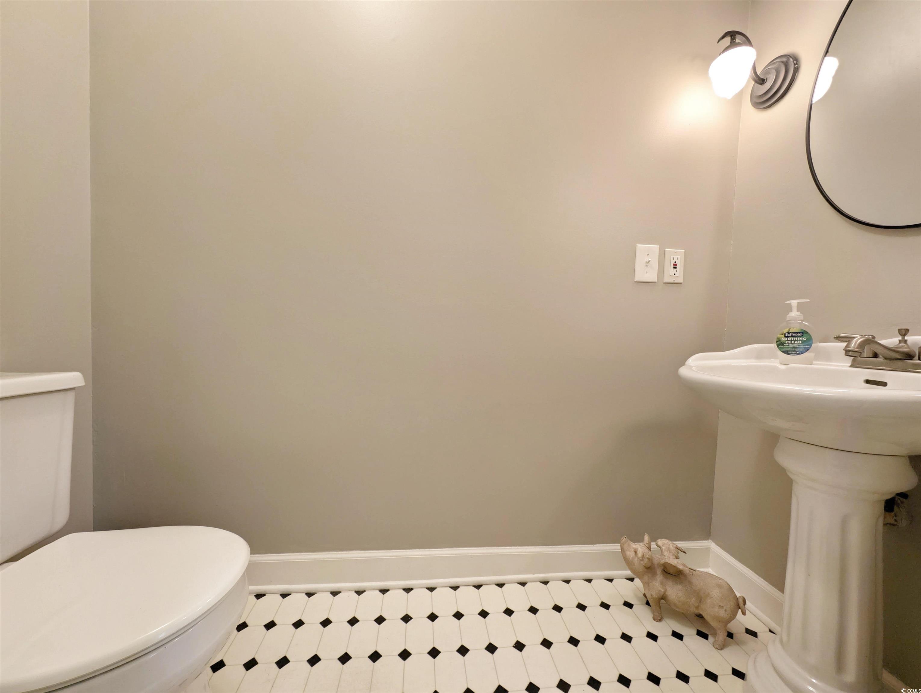 1073 Crooked Oak Dr. Property Photo 18