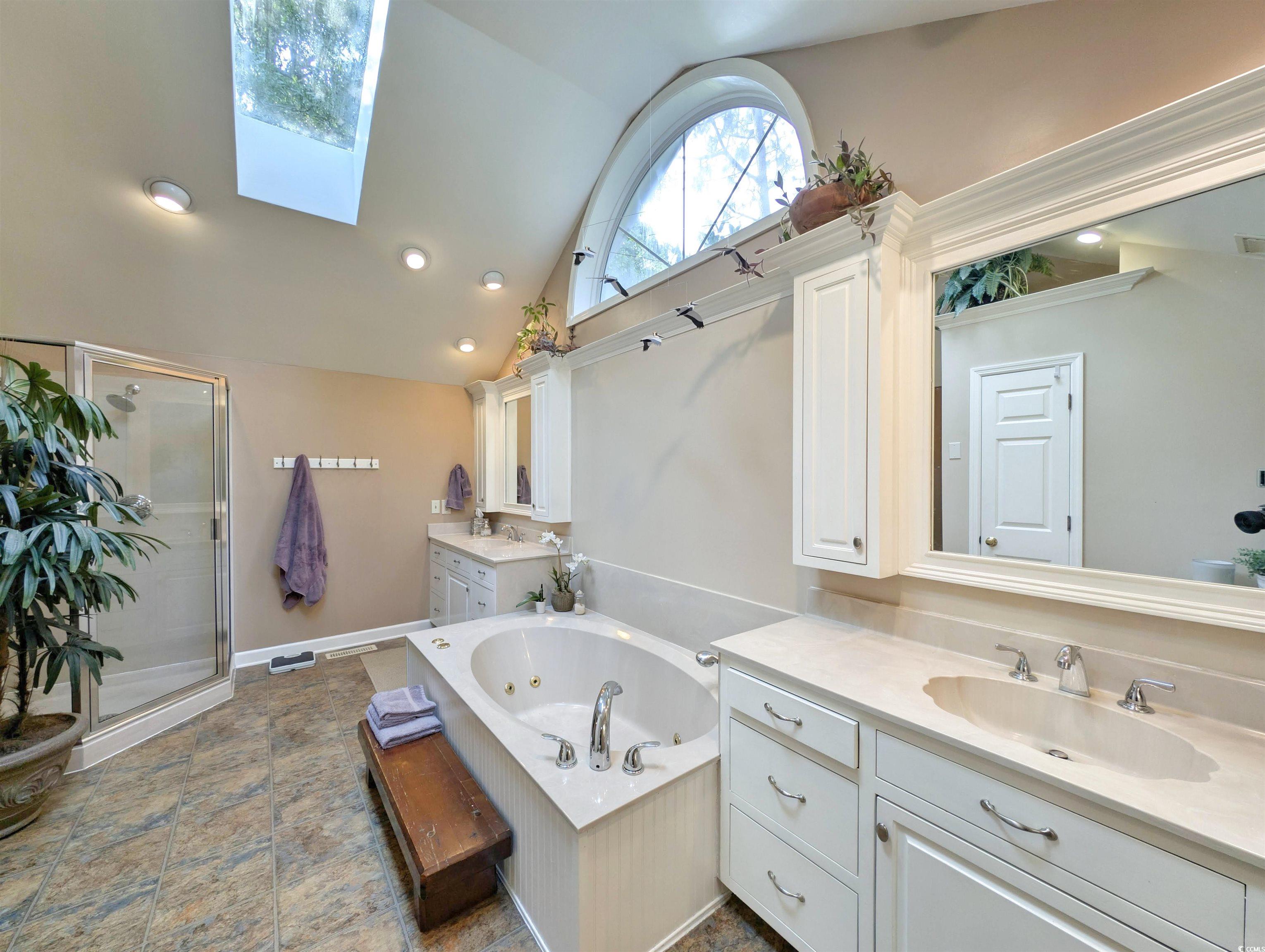 1073 Crooked Oak Dr. Property Photo 22