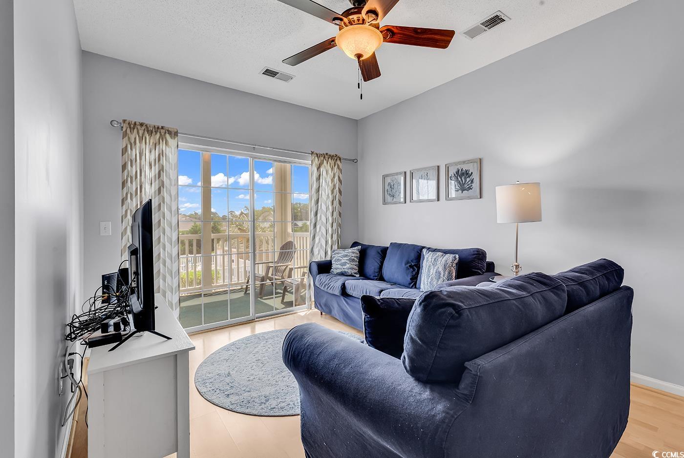 2020 Cross Gate Blvd. Property Photo 11