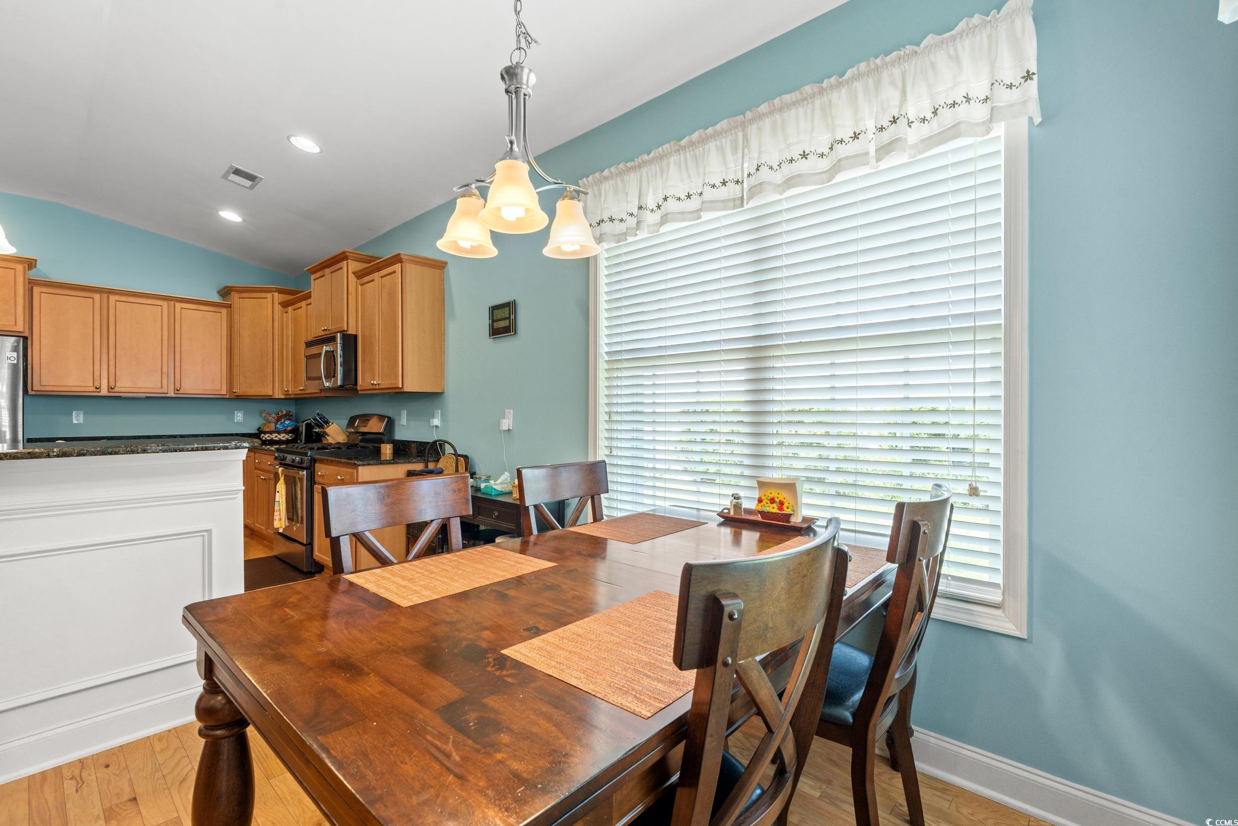 229 Coral Beach Circle Property Photo 6