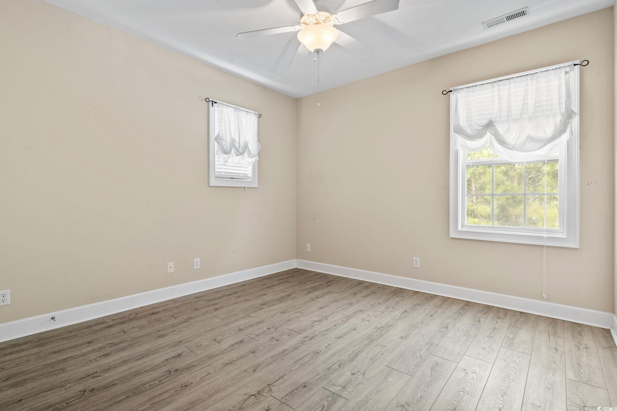 400 Dog Pen Ct. Property Photo 8