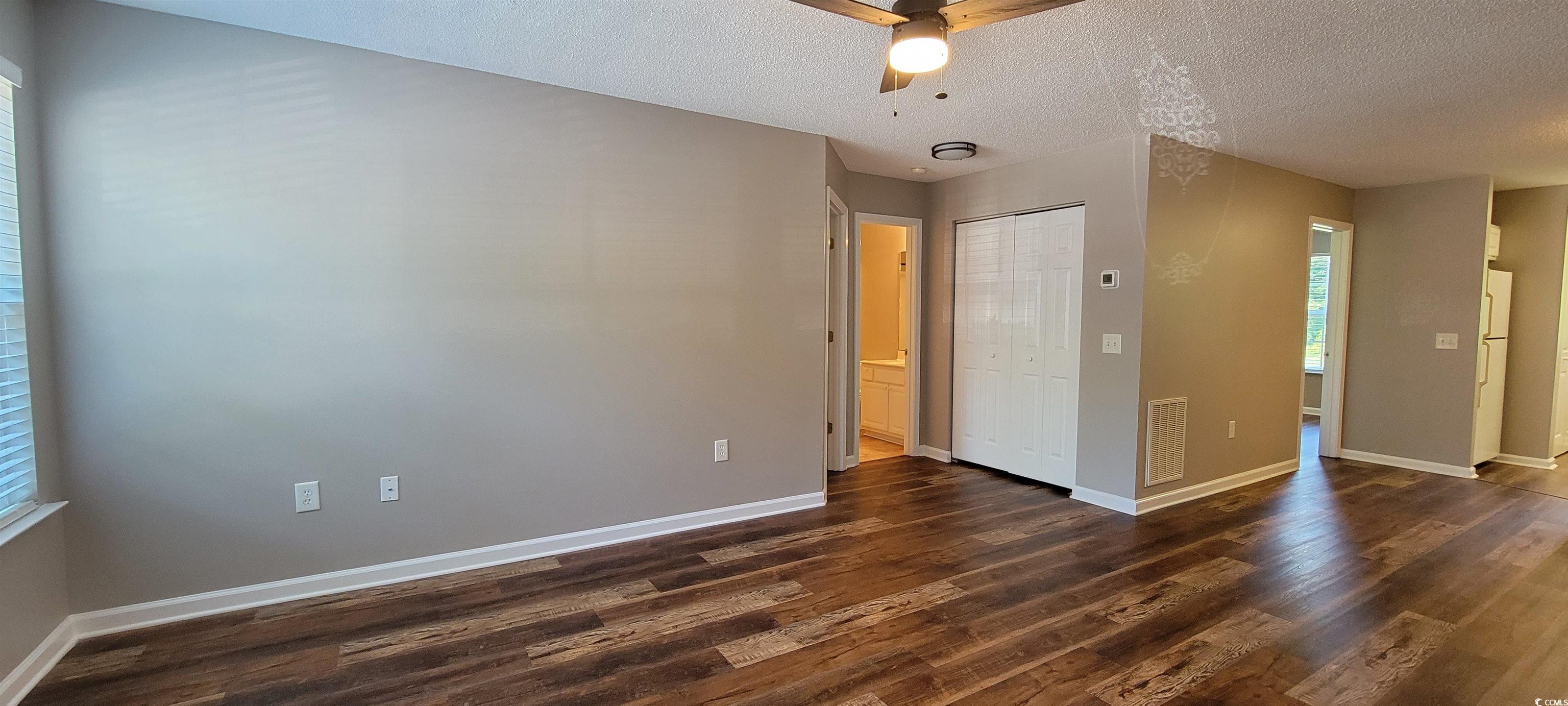 2407 James St. Property Photo 6