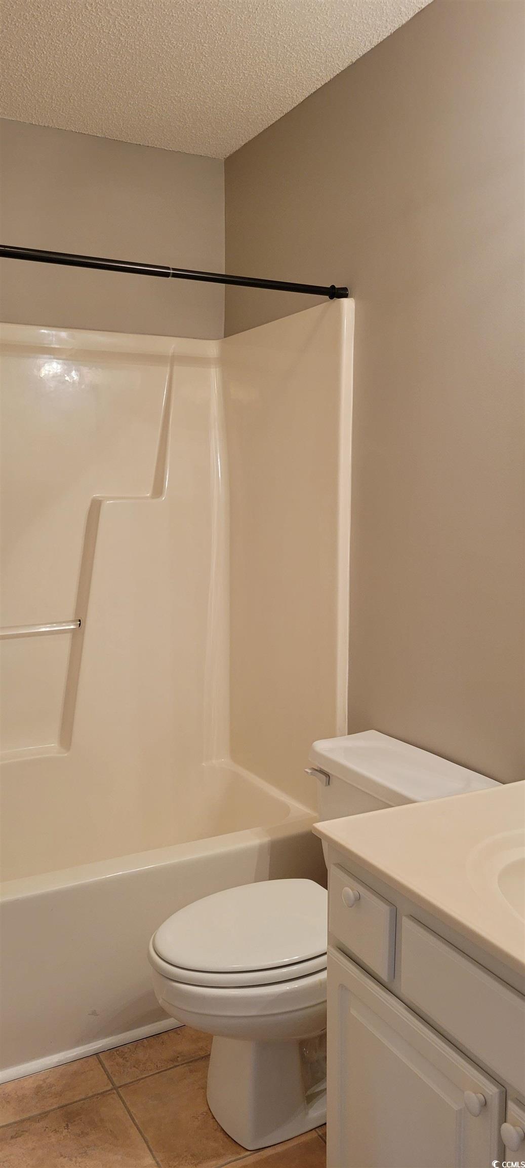 2407 James St. Property Photo 8